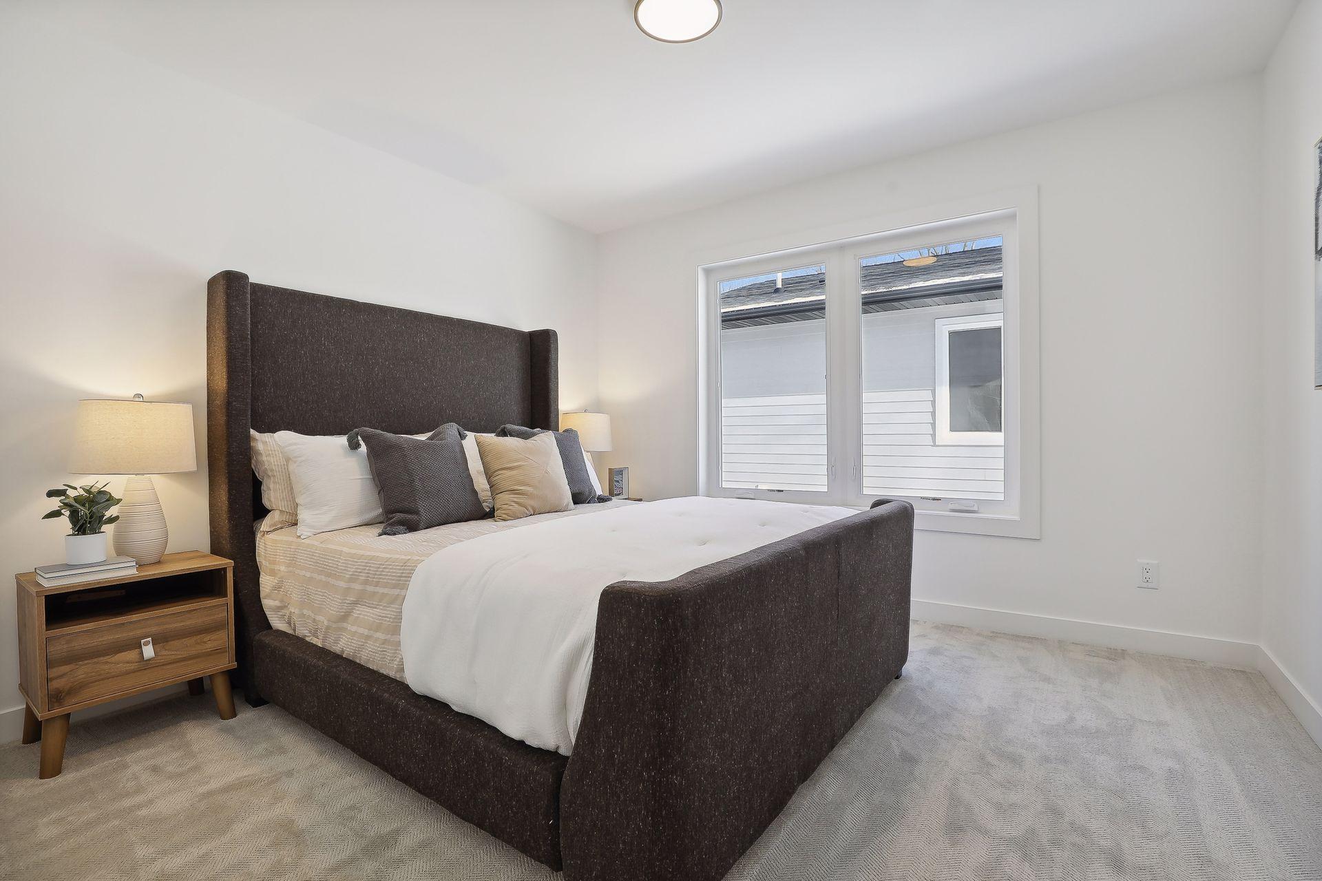 2710 W 55th Street