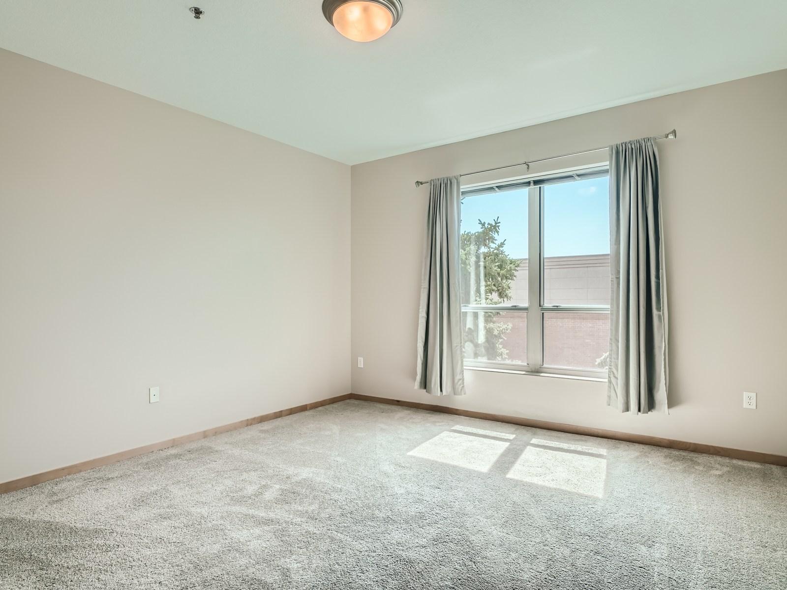 1502 5th Street N Unit: 212