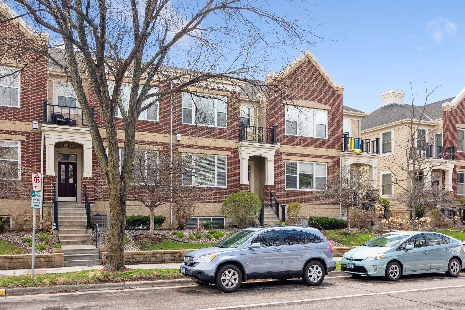 5 4th Avenue N Unit: 102
