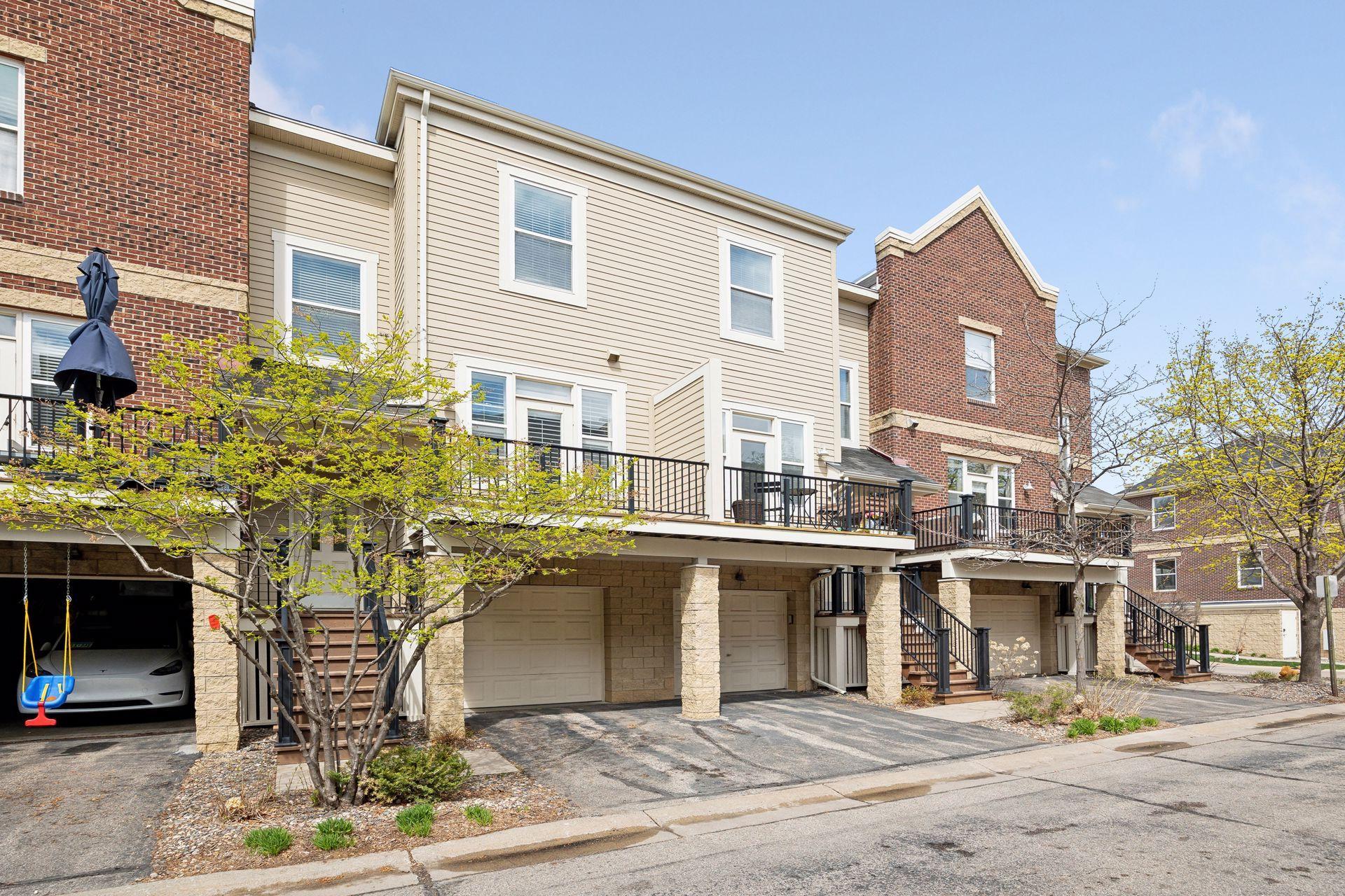 5 4th Avenue N Unit: 102