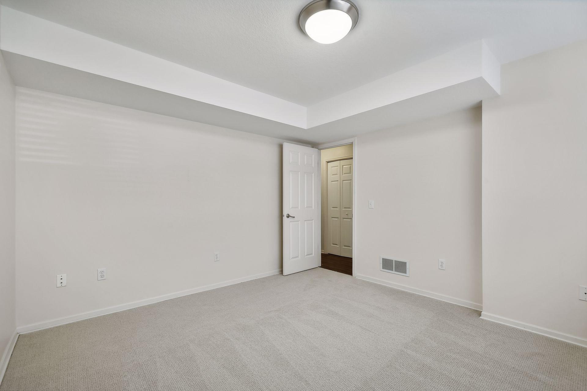 5 4th Avenue N Unit: 102