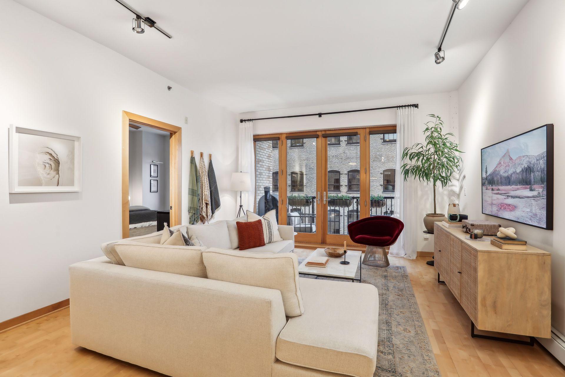 401 N 2nd Street Unit: 307