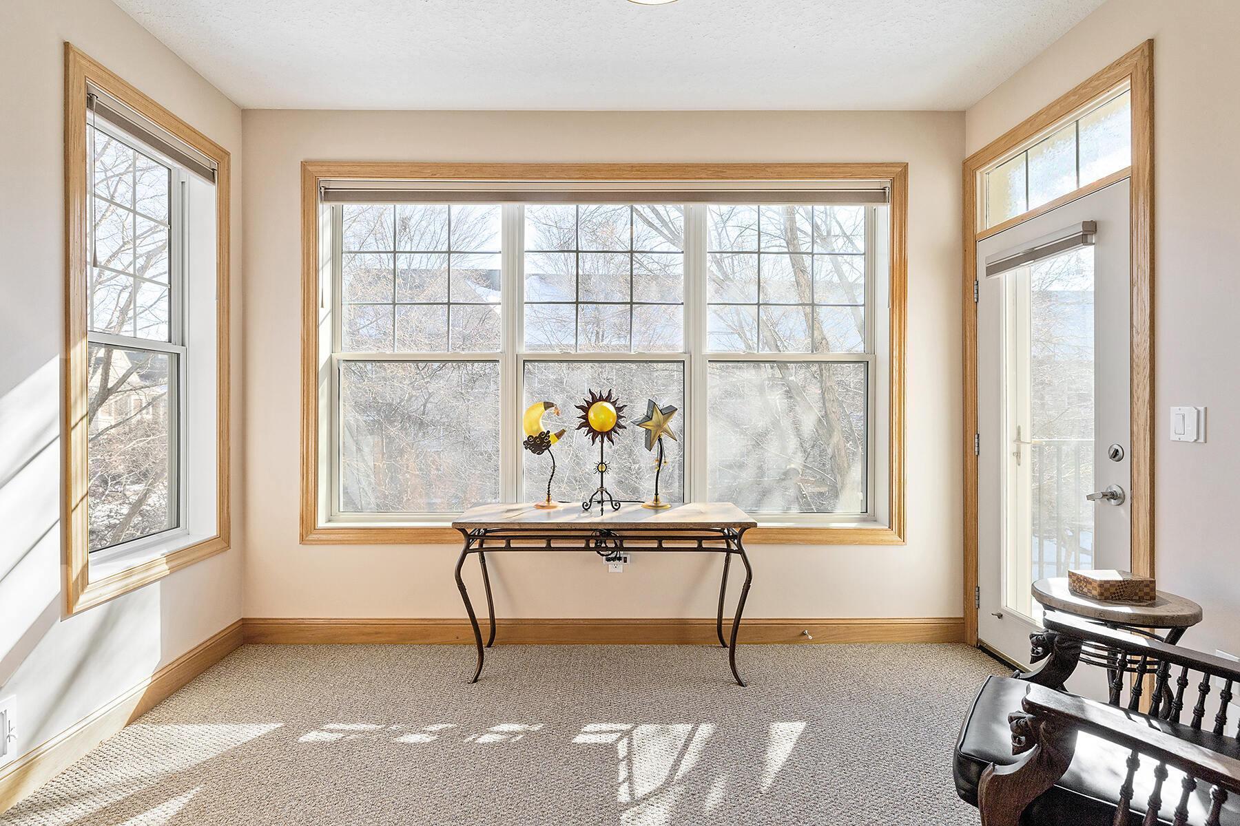 8317 Townsend Drive Unit: 215