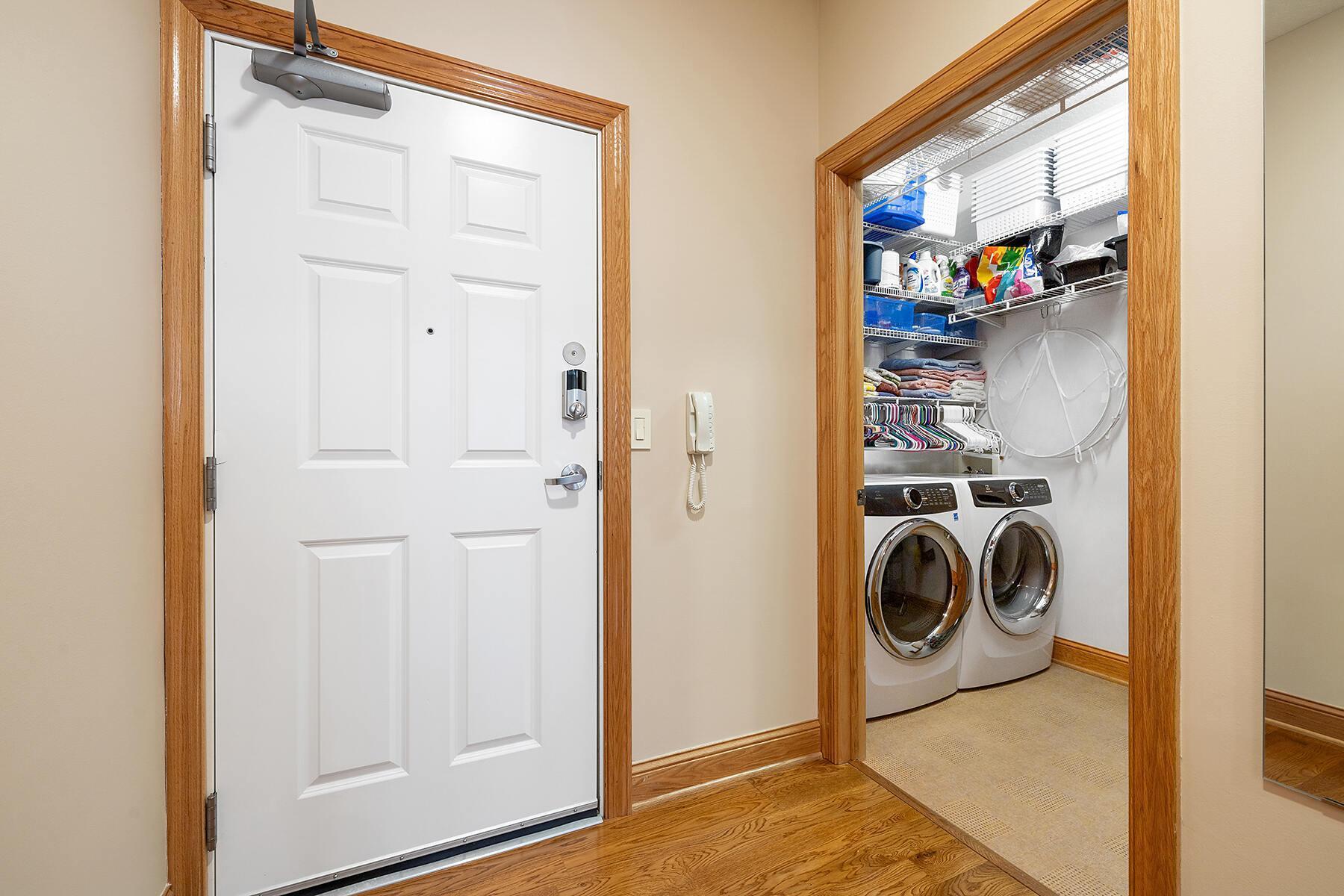 8317 Townsend Drive Unit: 215