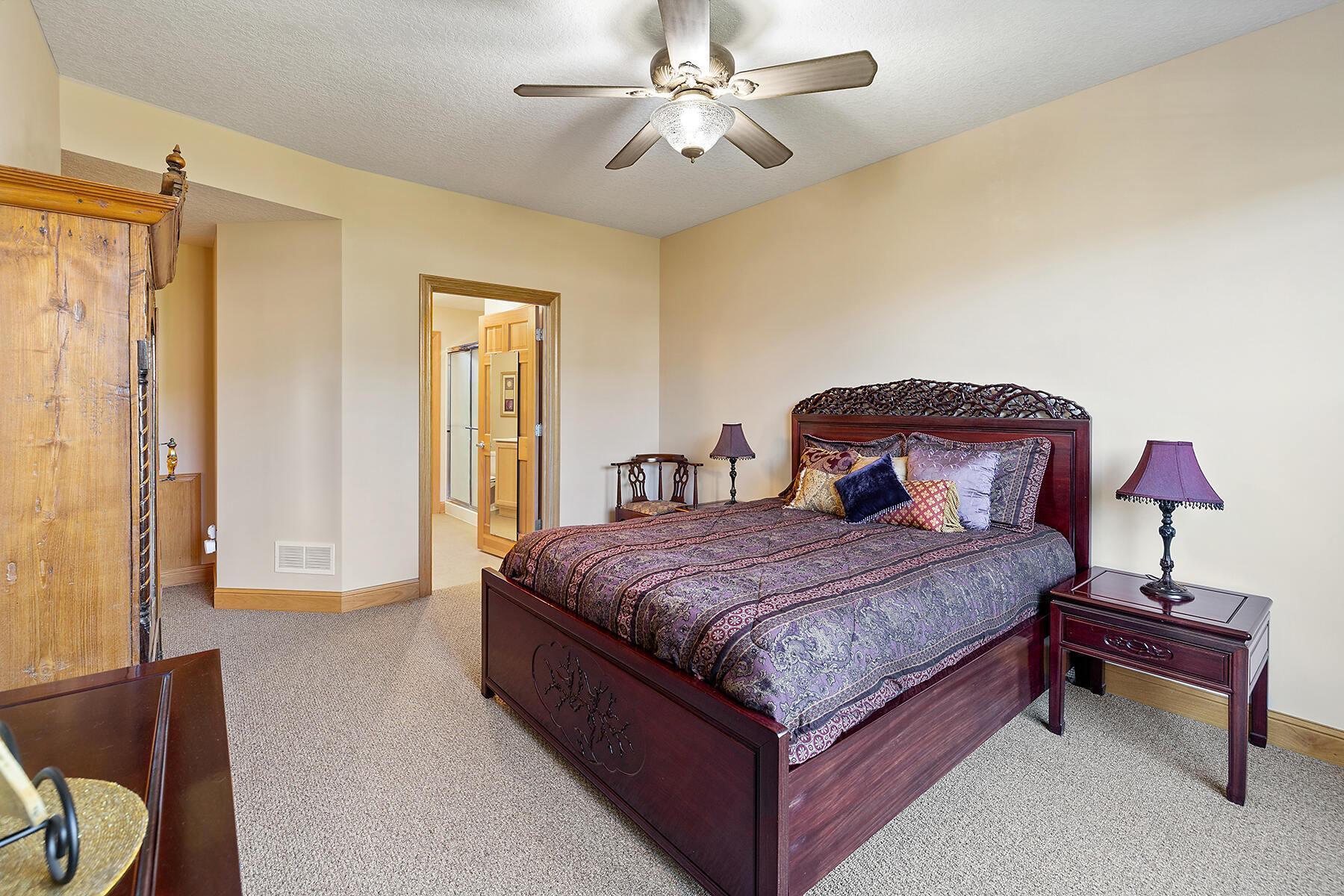 8317 Townsend Drive Unit: 215