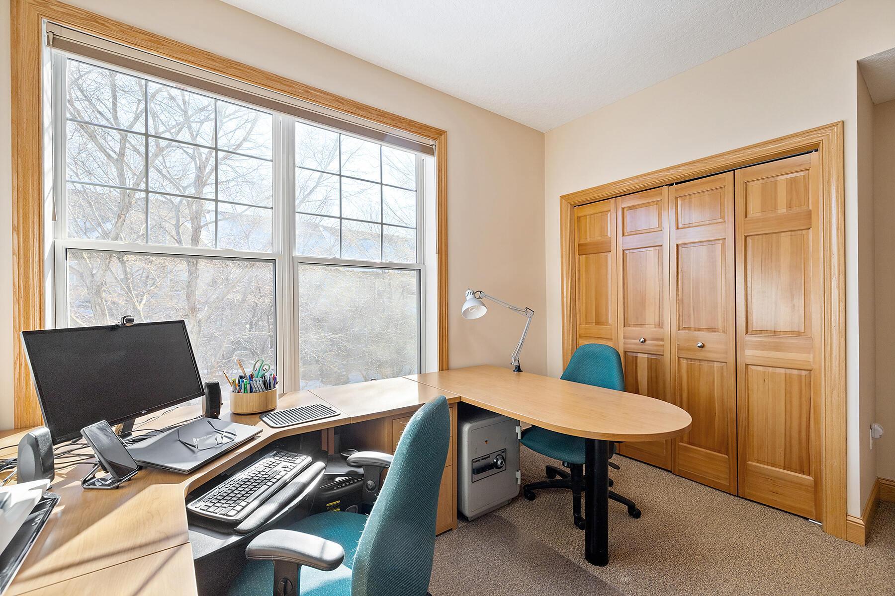 8317 Townsend Drive Unit: 215