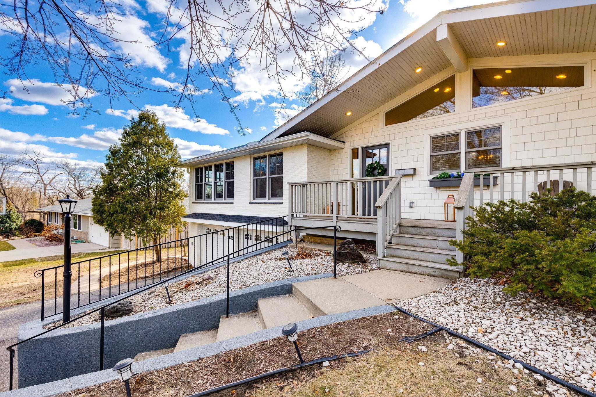 5532 Chantrey Road