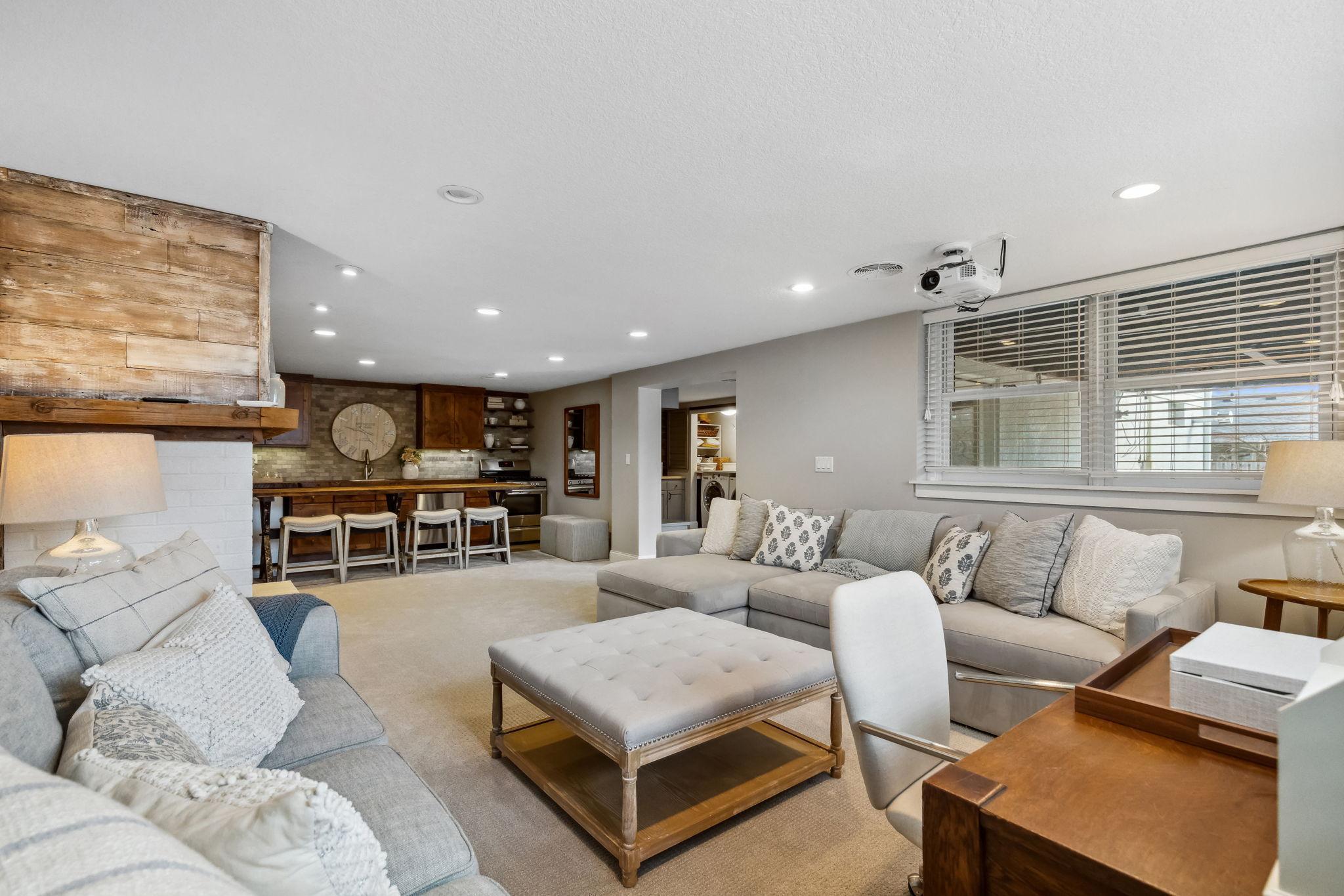 5532 Chantrey Road