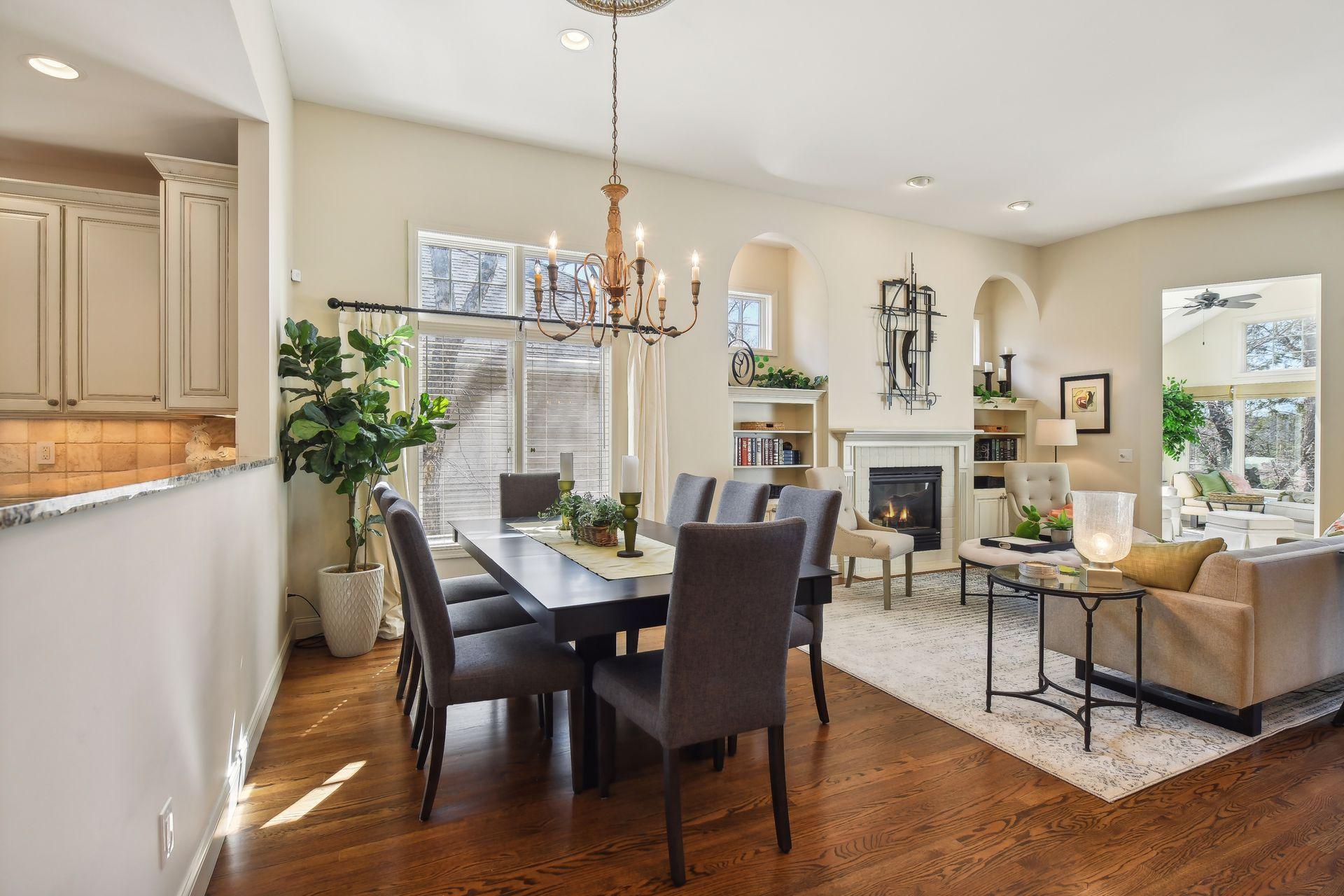 928 Nine Mile Cove S