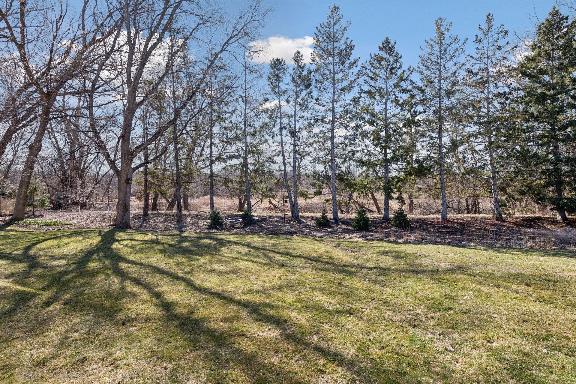 928 Nine Mile Cove S