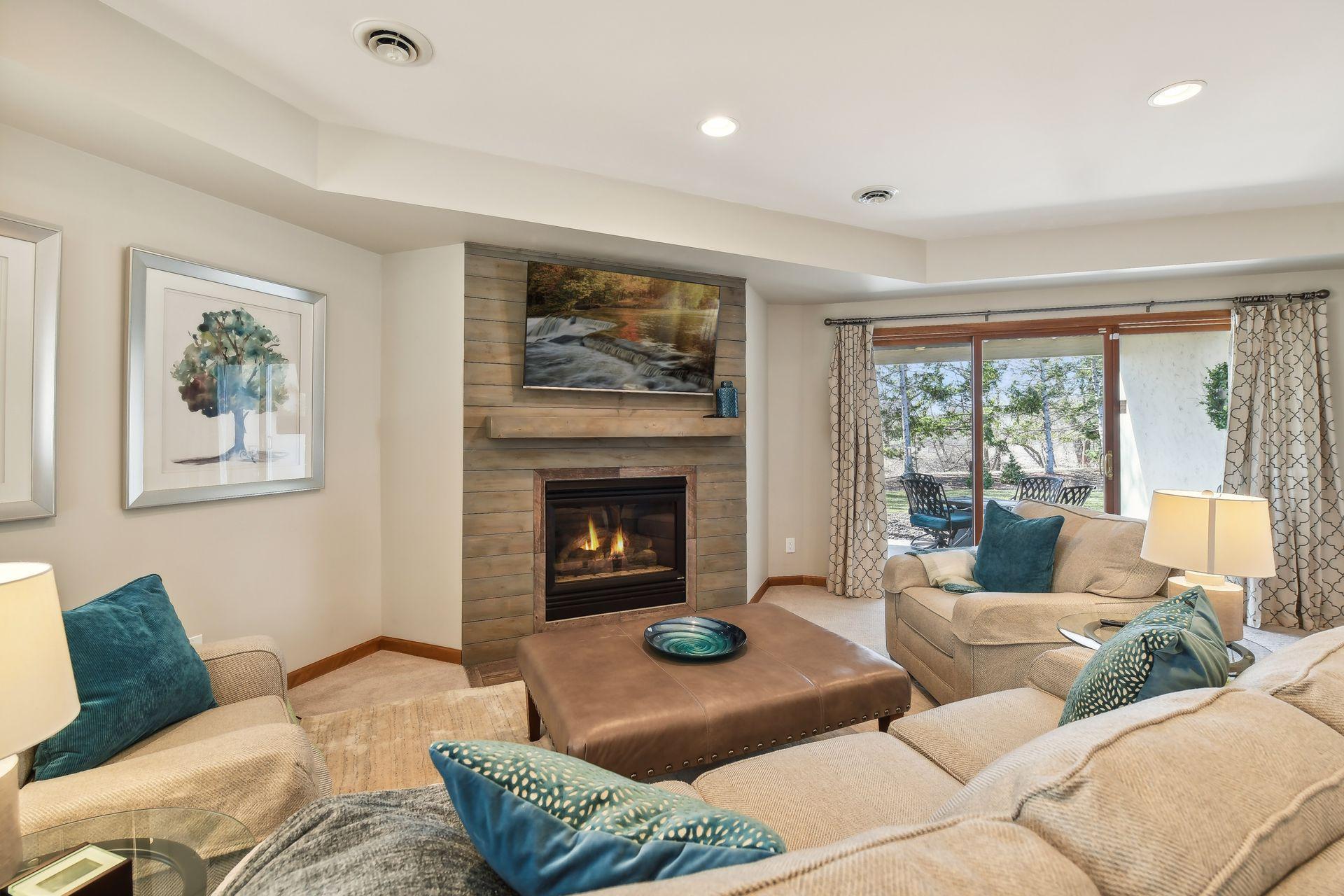 928 Nine Mile Cove S