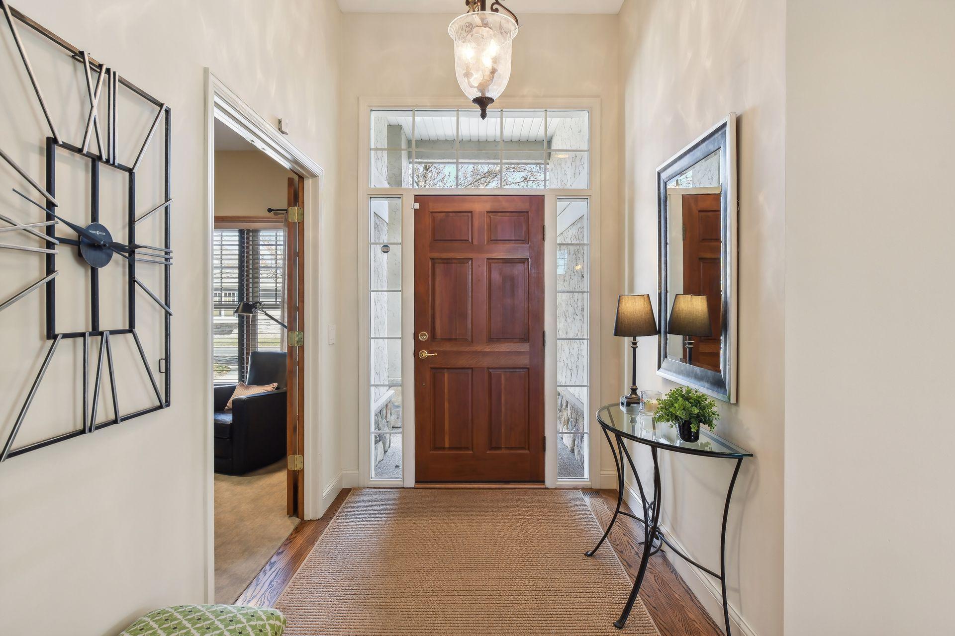 928 Nine Mile Cove S