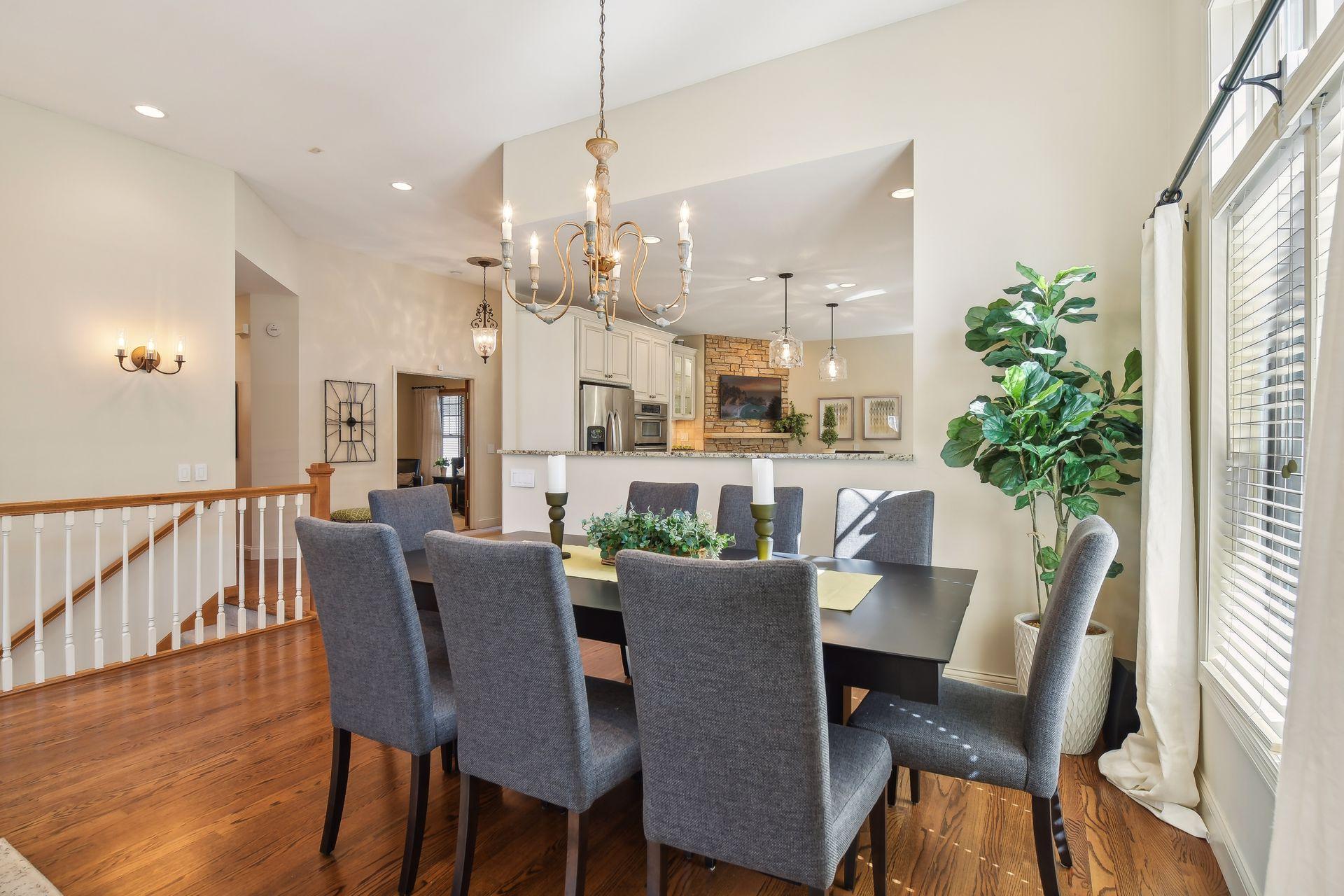 928 Nine Mile Cove S