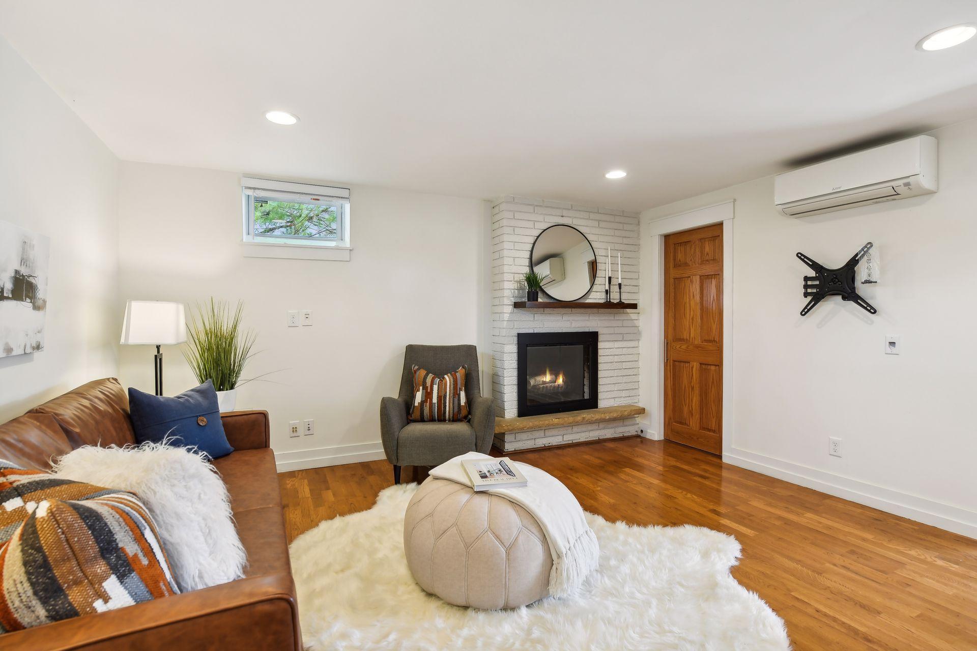 209 Meander Road
