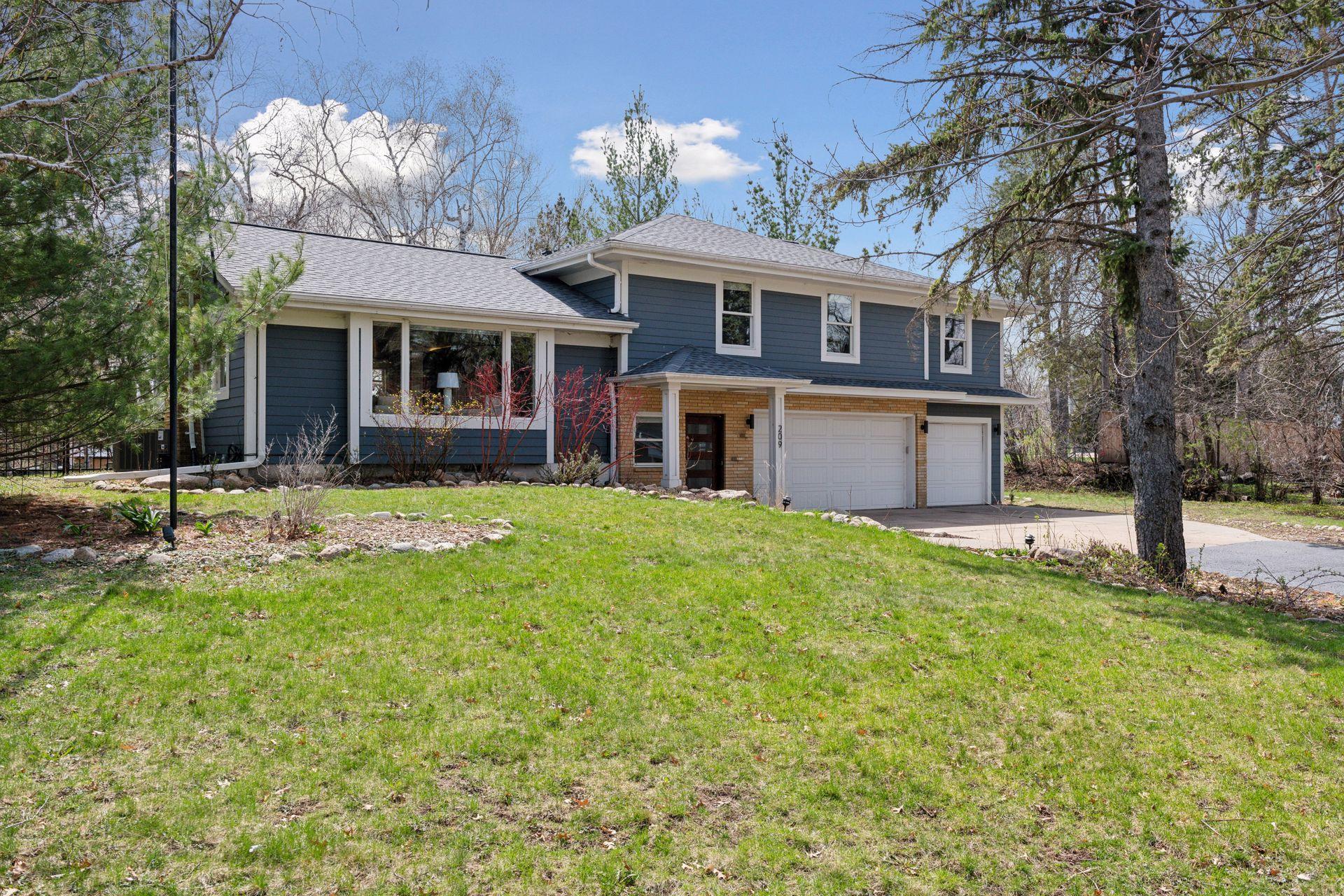 209 Meander Road