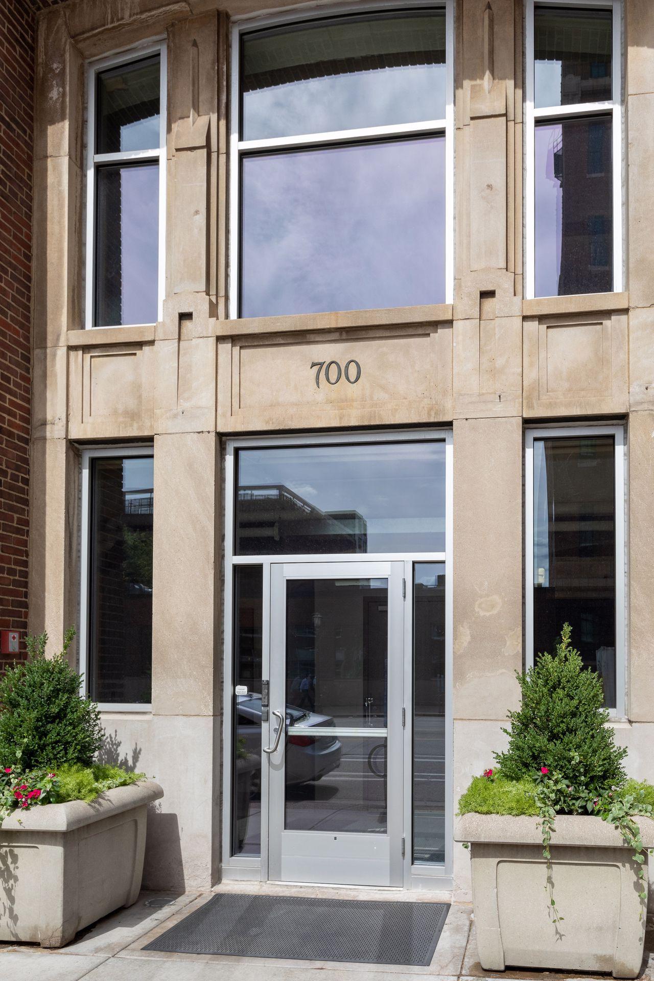 700 Washington Avenue N Unit: 626