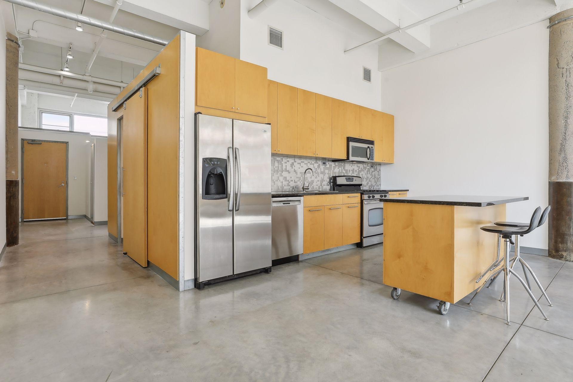 700 Washington Avenue N Unit: 626