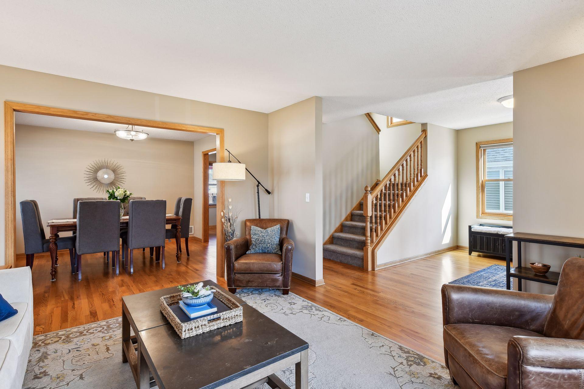 325 Quincy Street NE