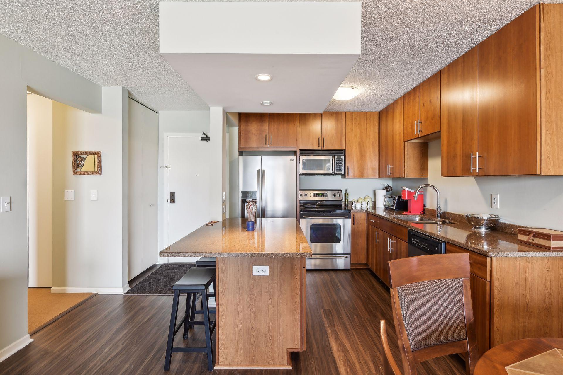 401 S 1st Street Unit: 917