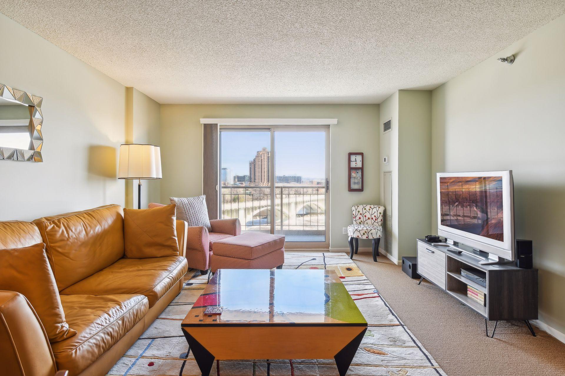 401 S 1st Street Unit: 917