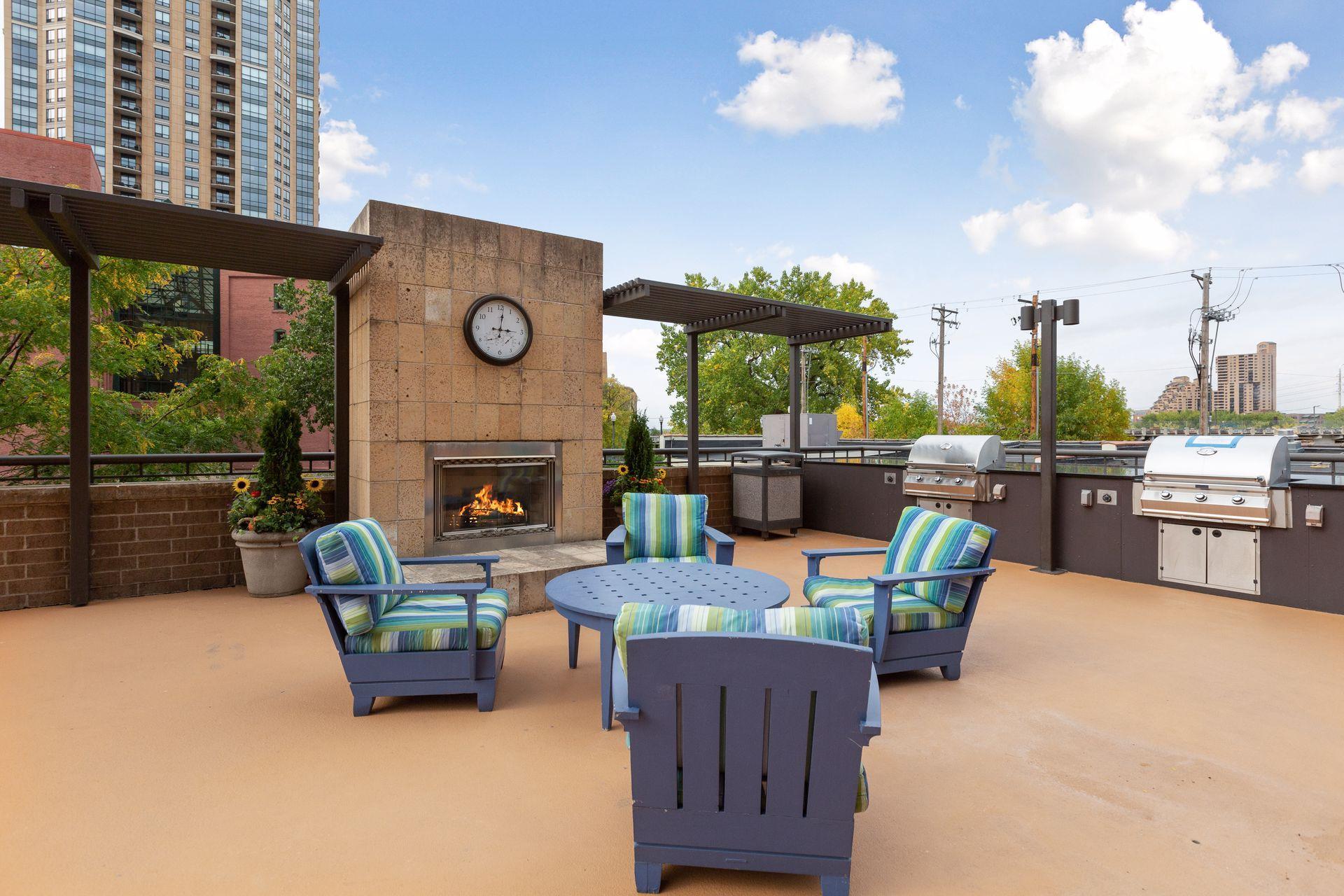 401 S 1st Street Unit: 917