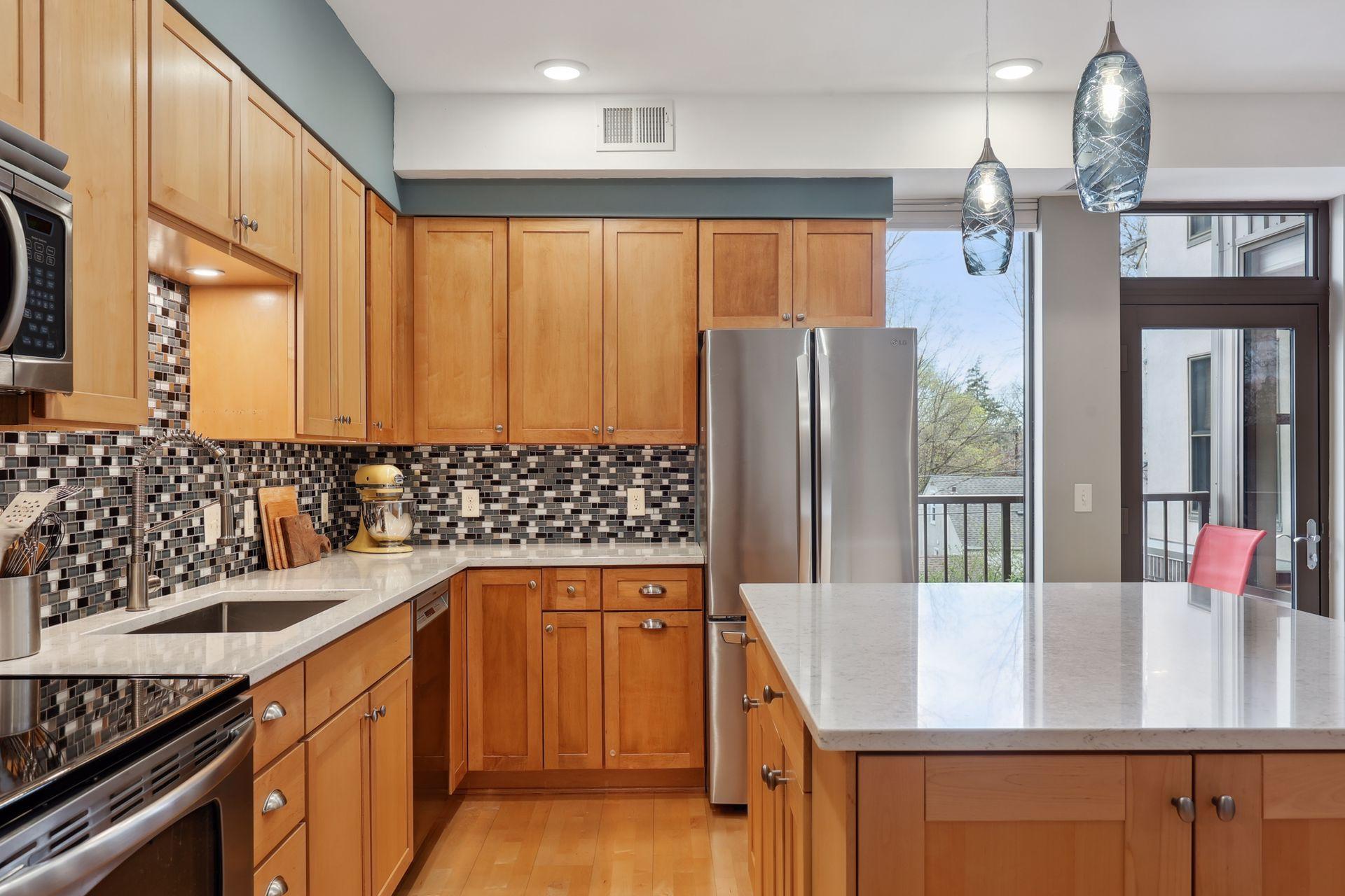 4500 Chicago Avenue Unit: 208