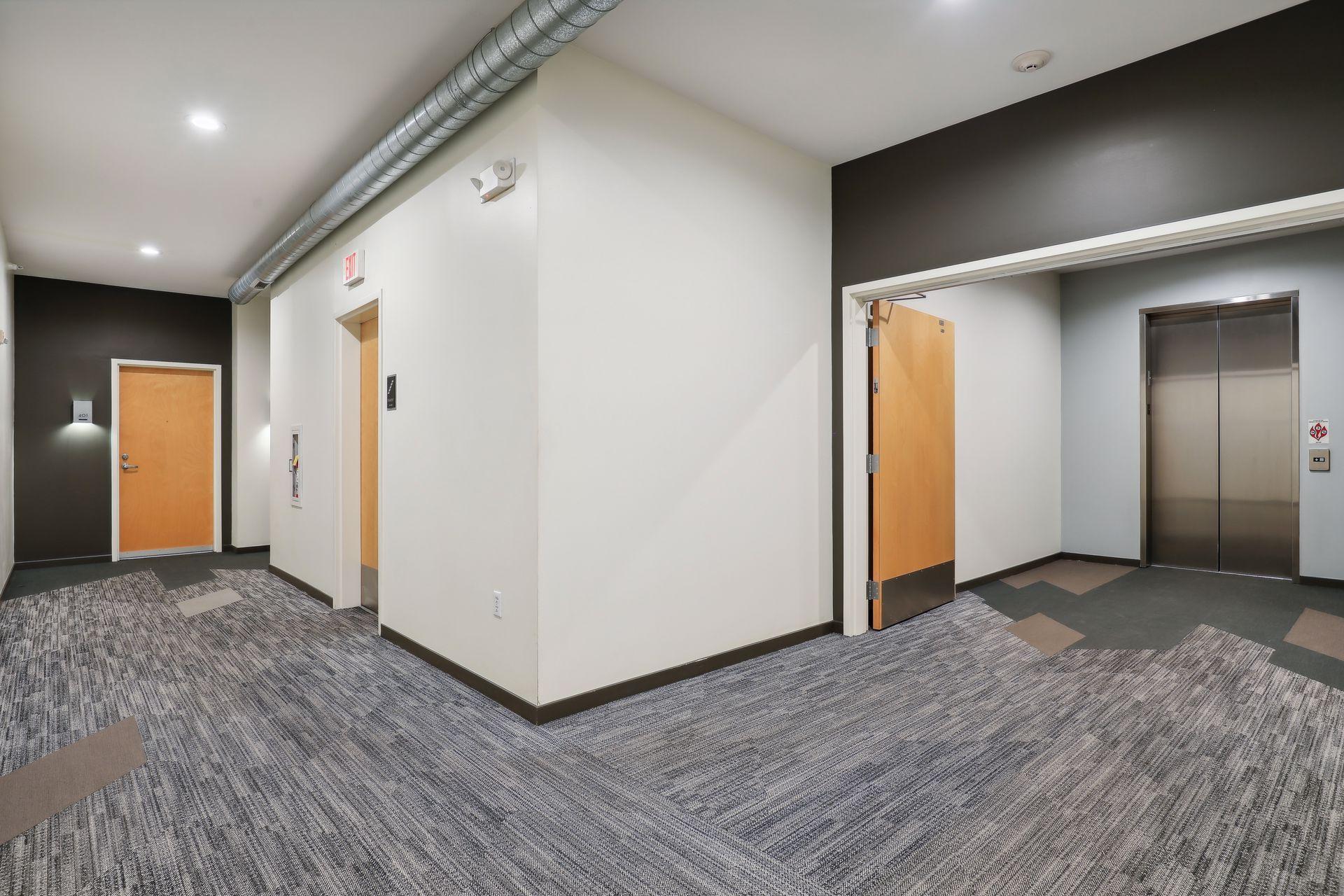 2845 Colfax Avenue S Unit: W401
