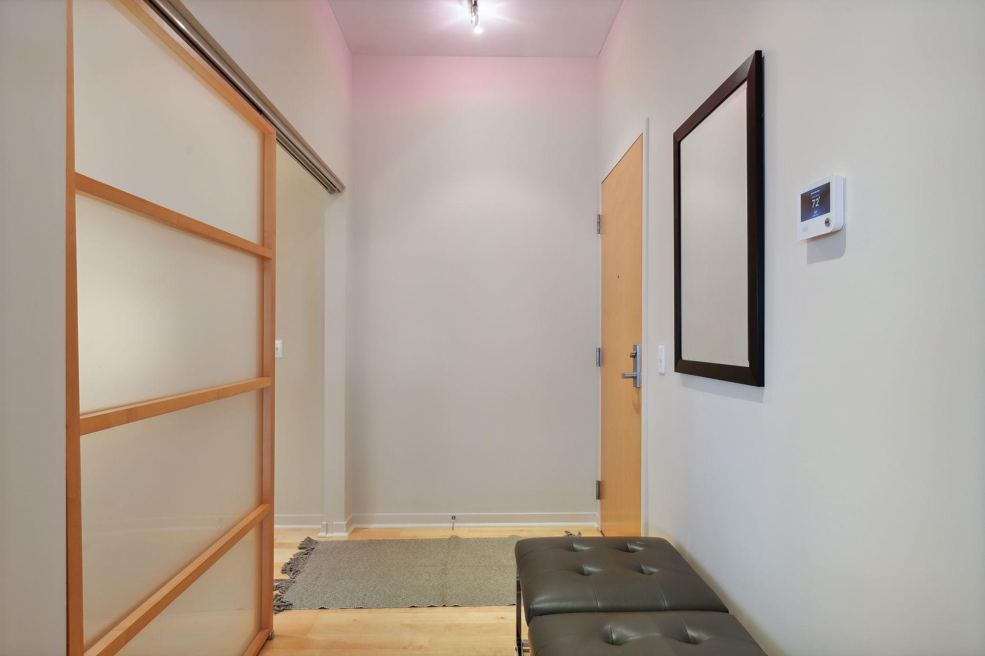 2845 Colfax Avenue S Unit: W401