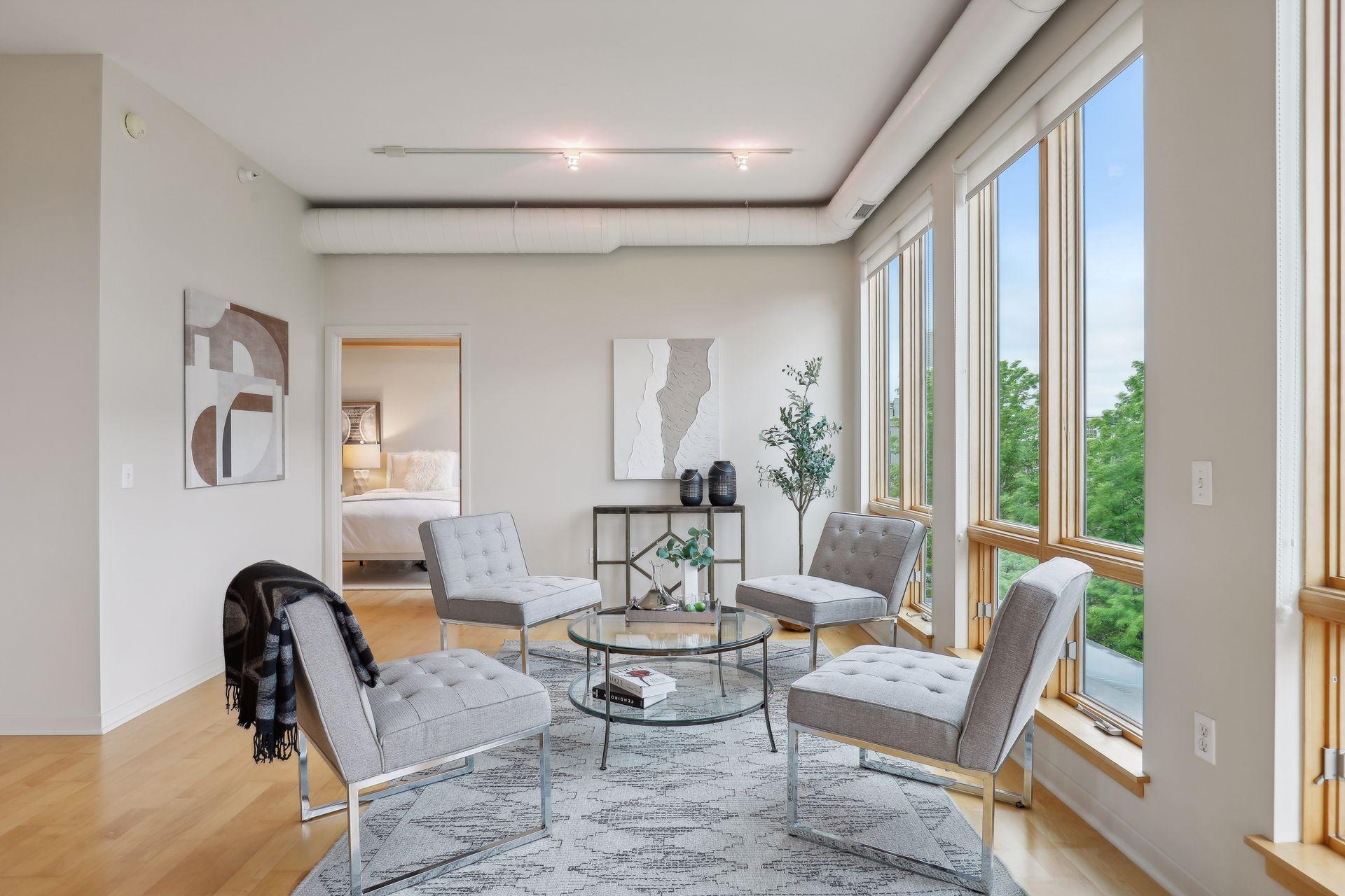 2845 Colfax Avenue S Unit: W401