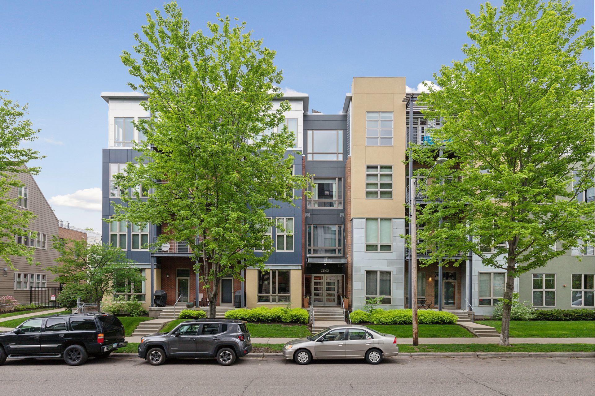 2845 Colfax Avenue S Unit: W401