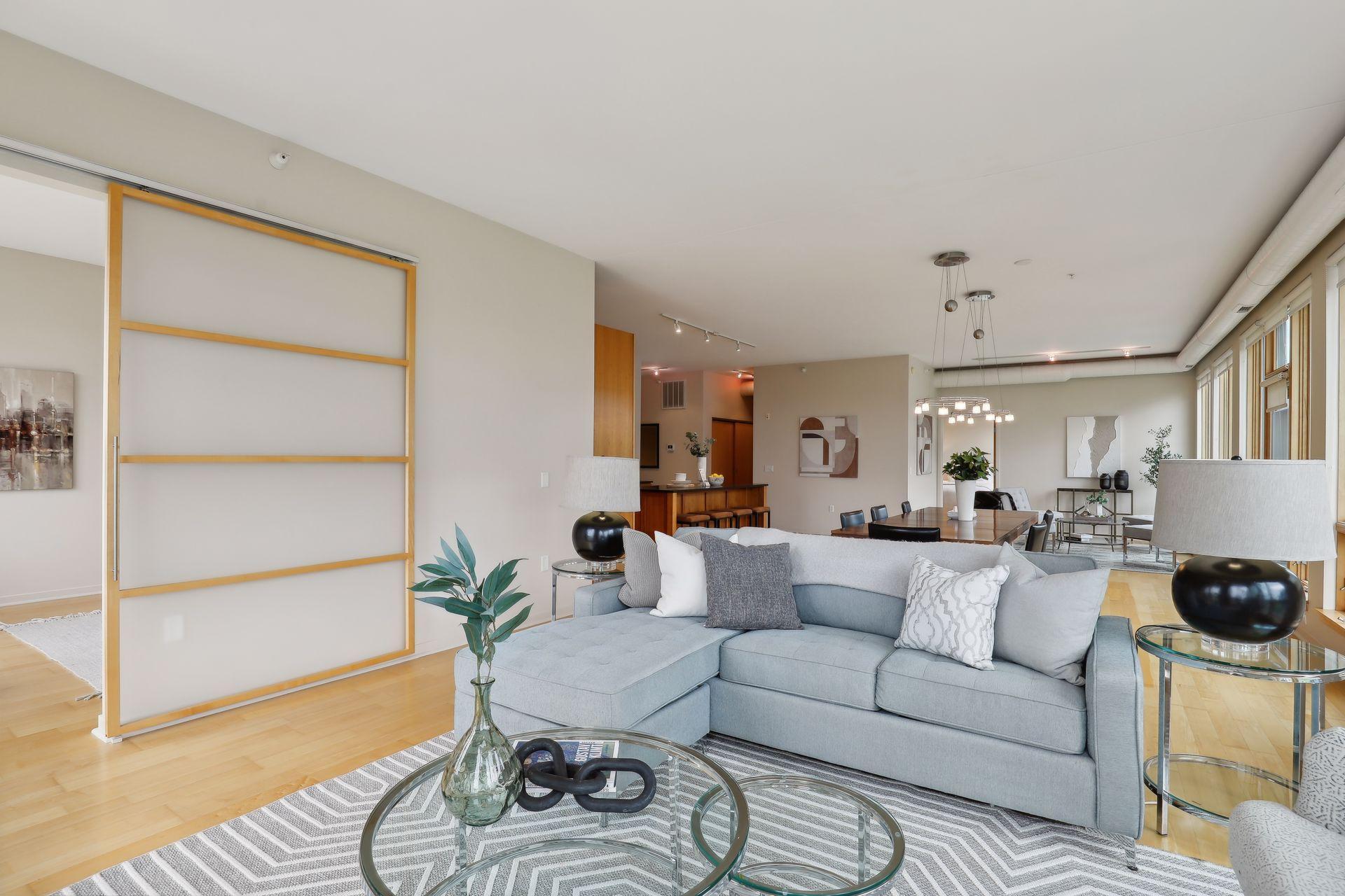 2845 Colfax Avenue S Unit: W401