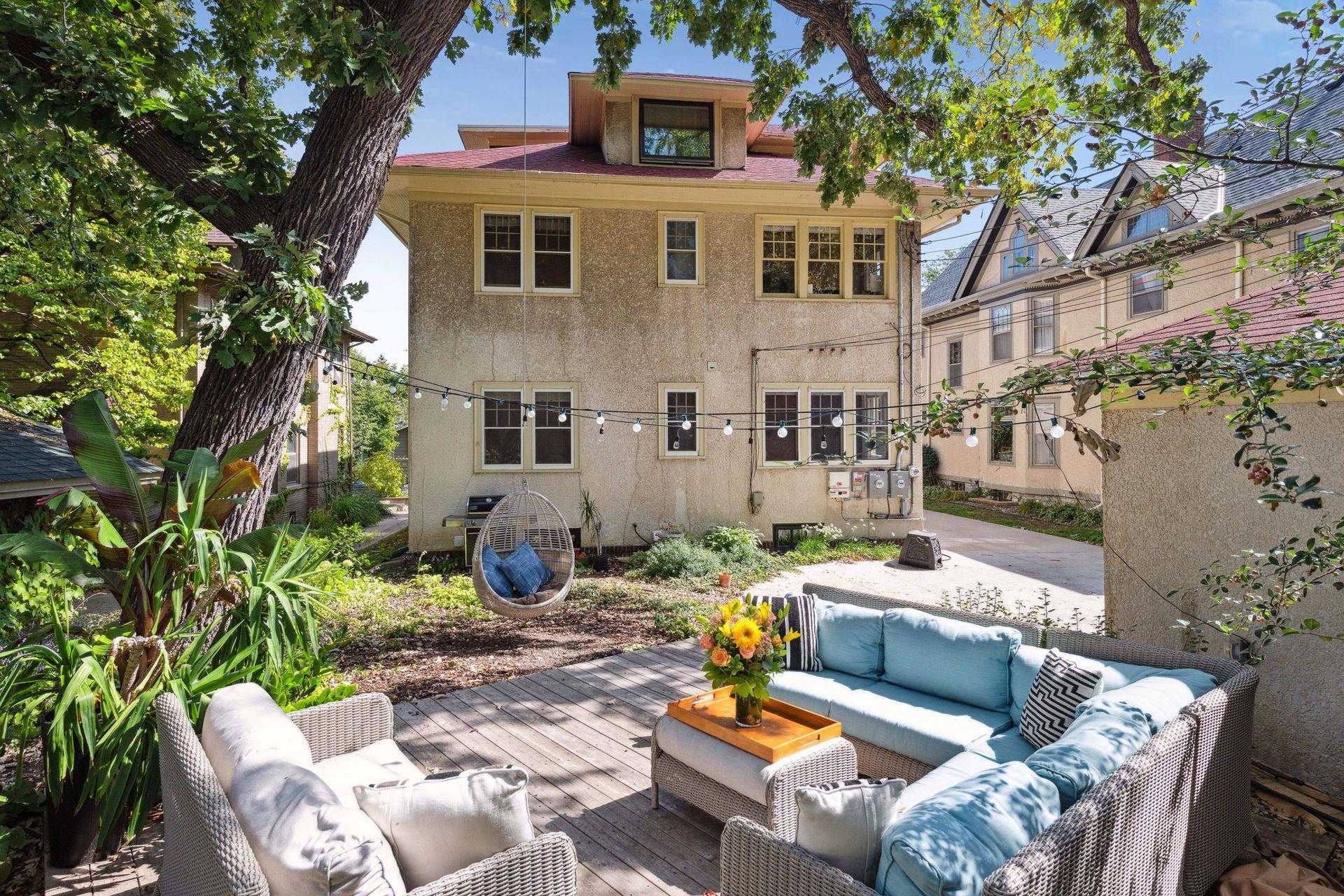 1716 Irving Avenue S