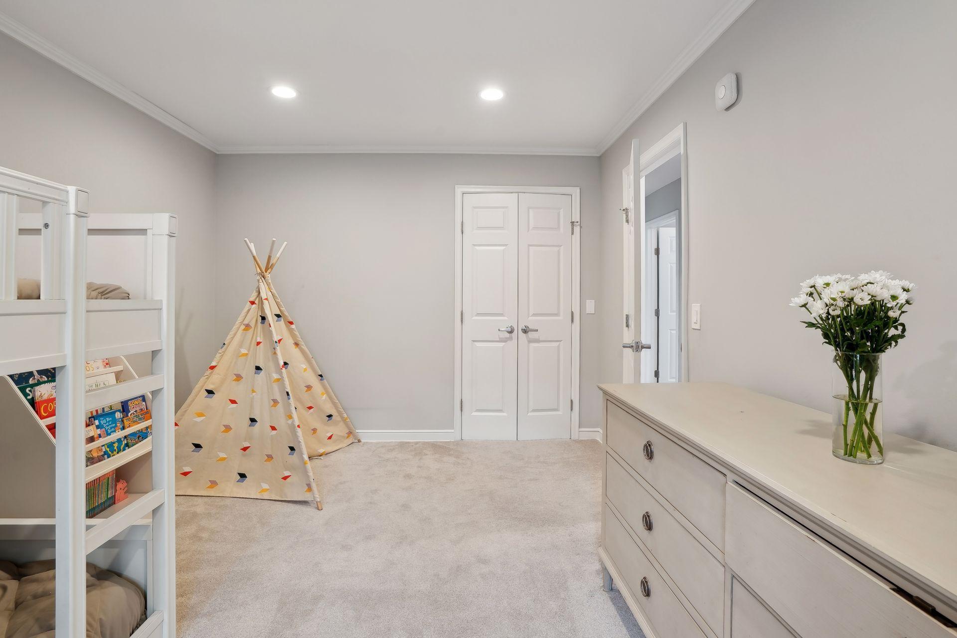 5600 Kellogg Place