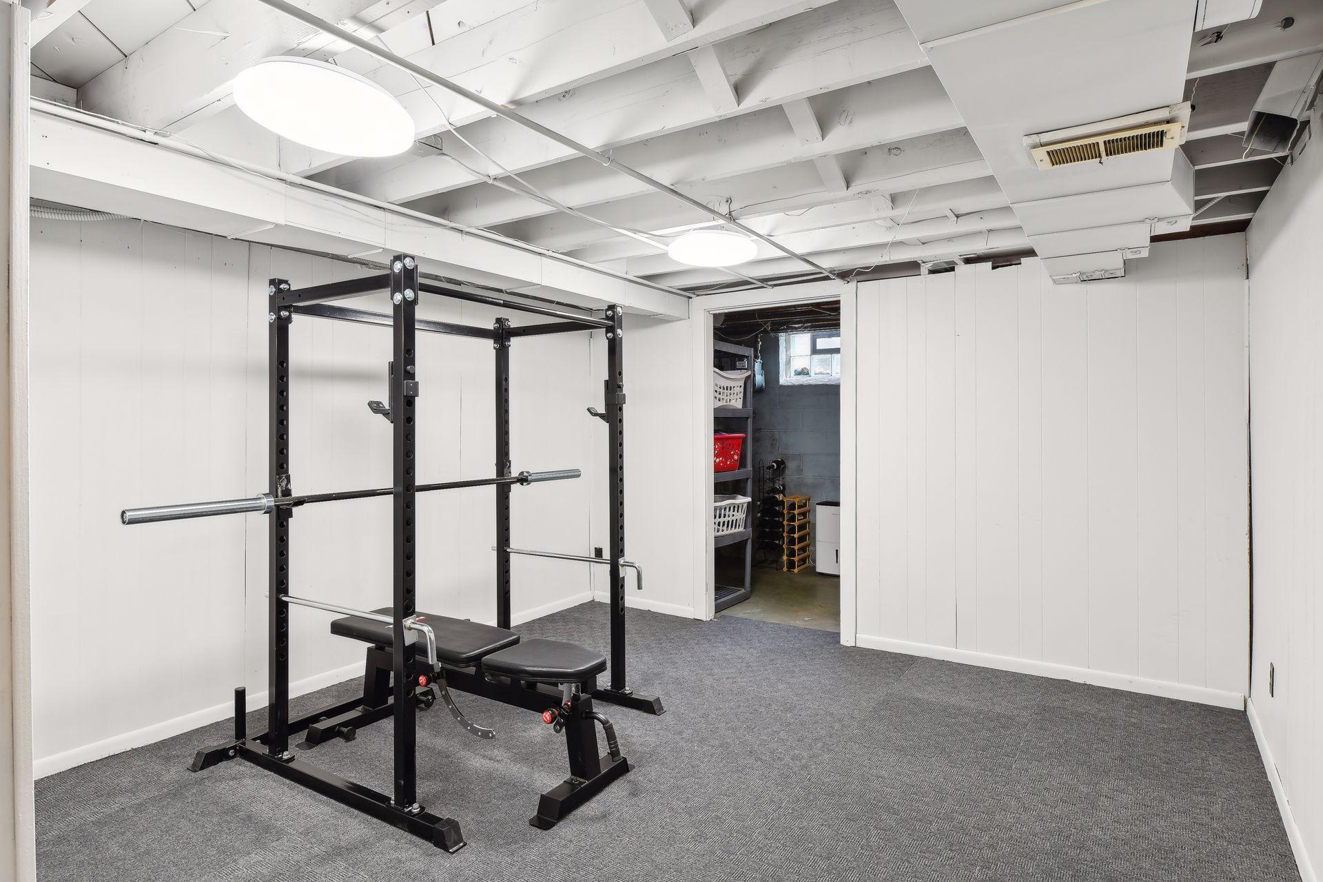 716 E Minnehaha Parkway