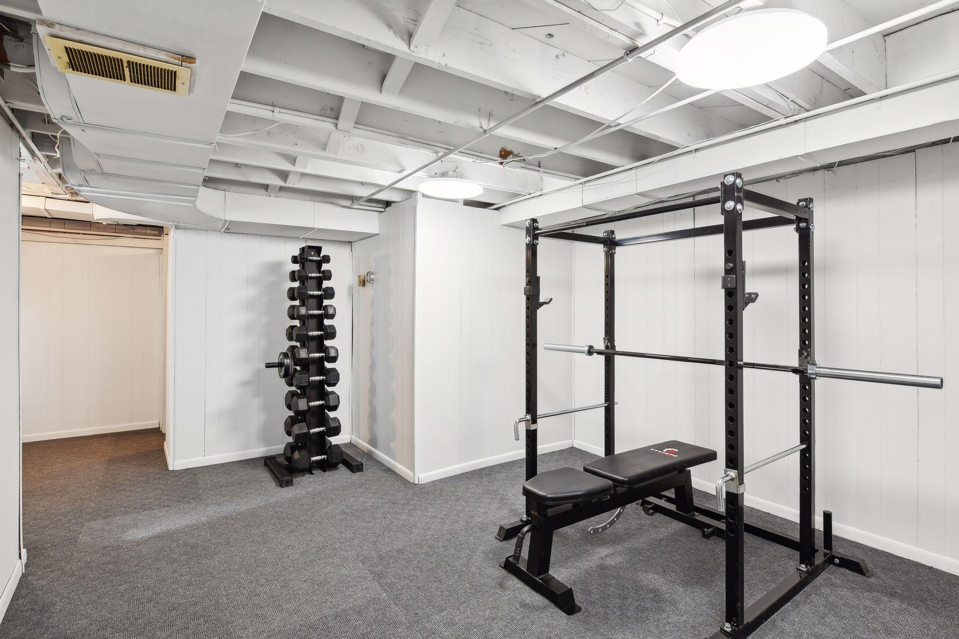 716 E Minnehaha Parkway