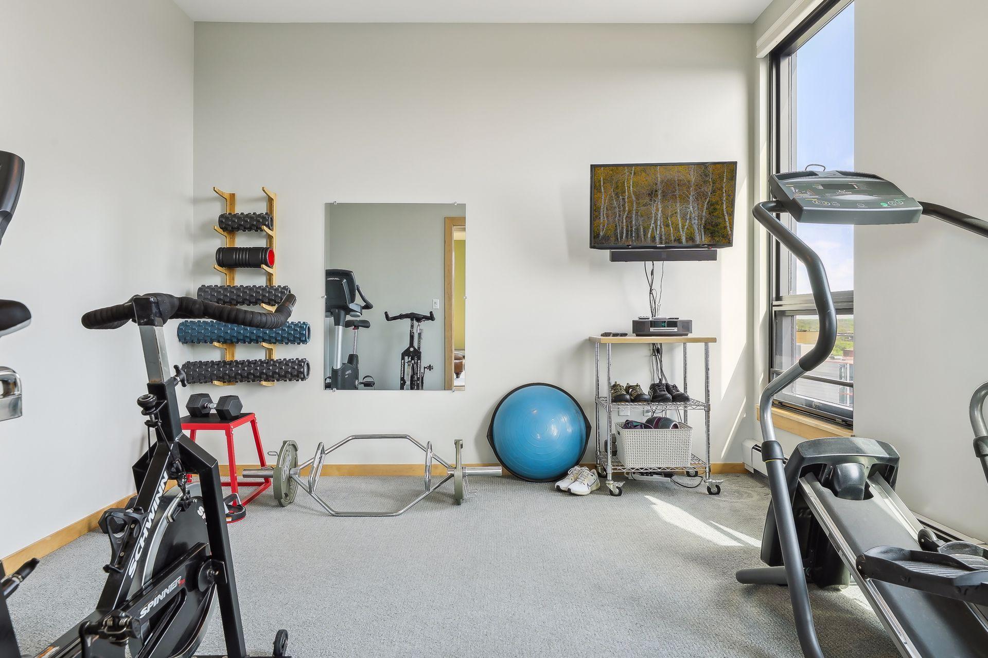 1240 S 2nd Street Unit: 1220