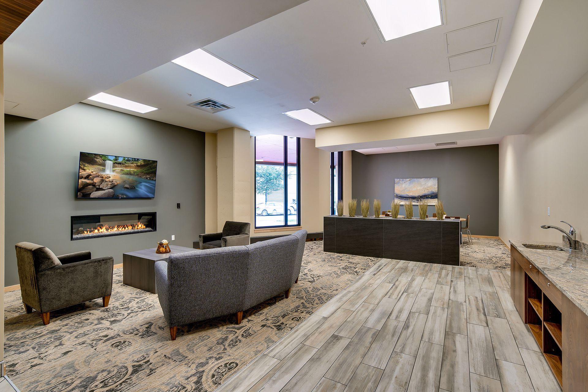 1240 S 2nd Street Unit: 1220