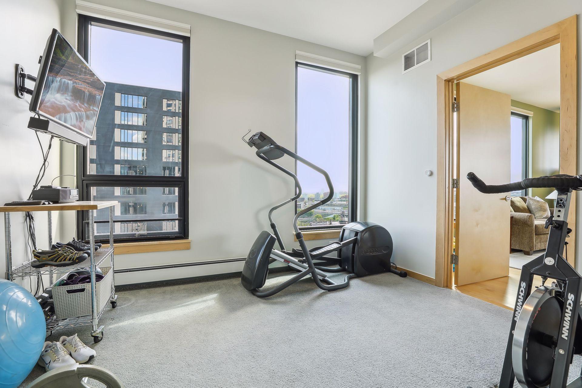 1240 S 2nd Street Unit: 1220