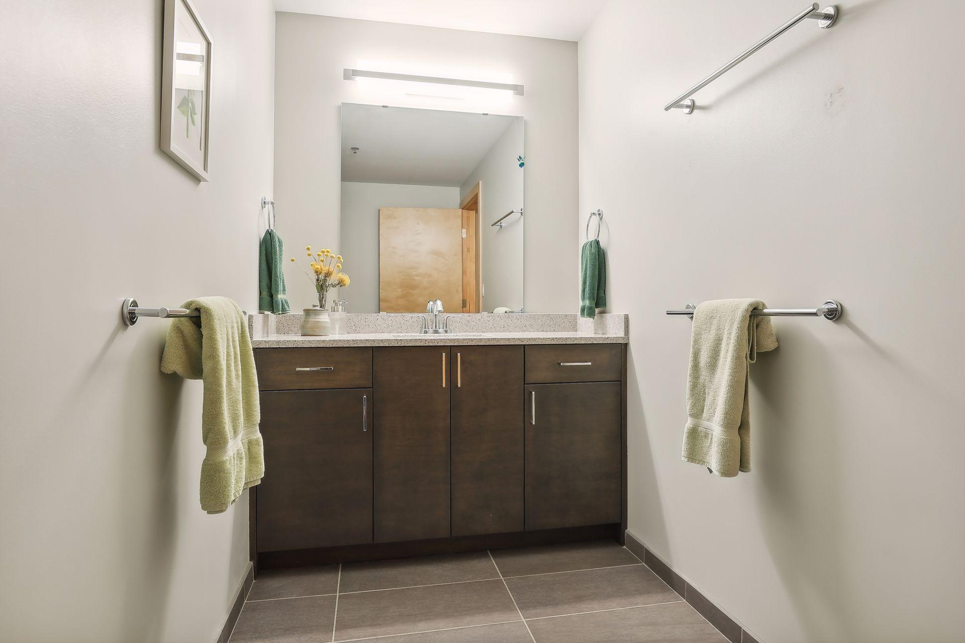 1240 S 2nd Street Unit: 1220