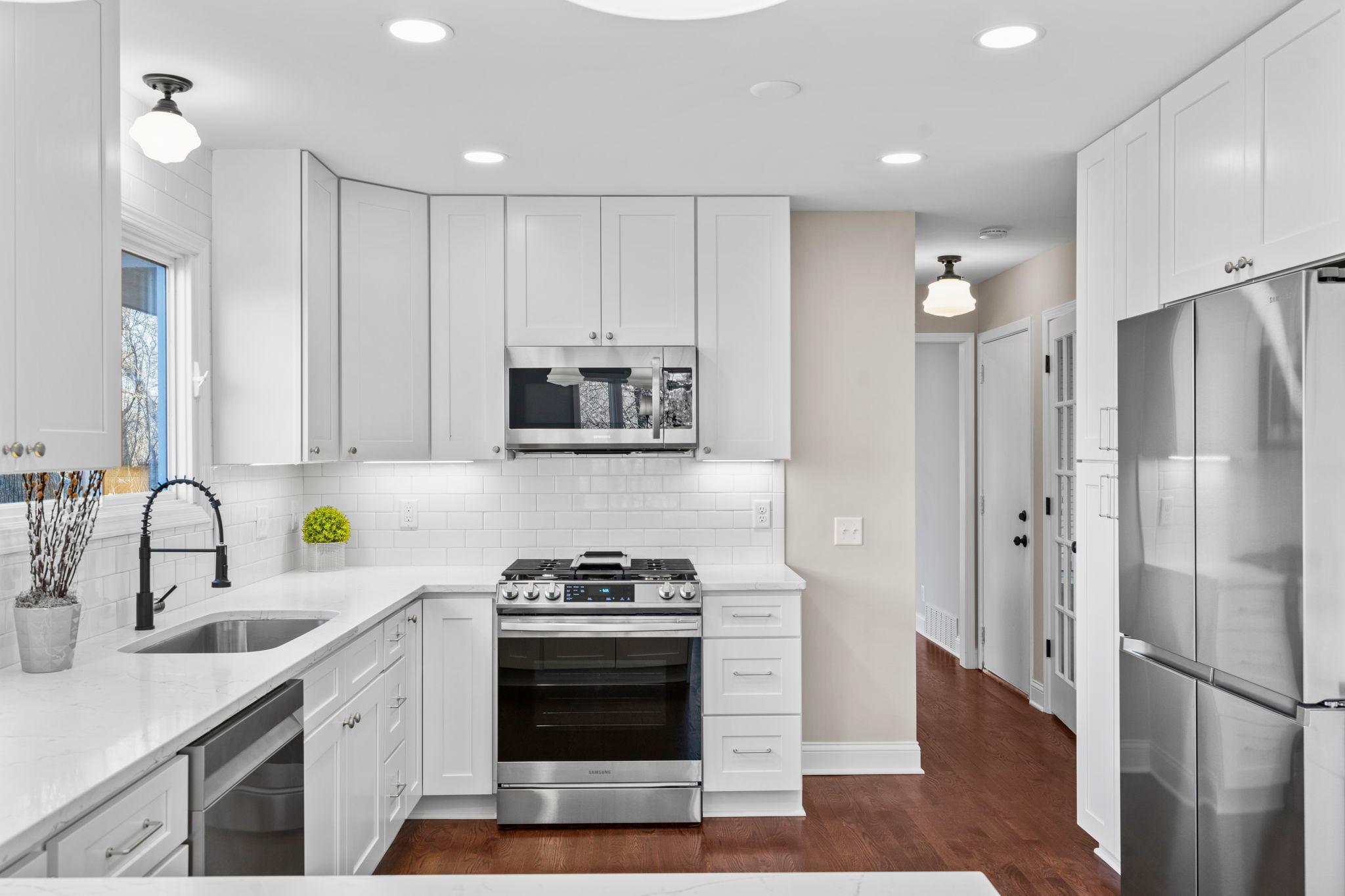 7001 Center Drive