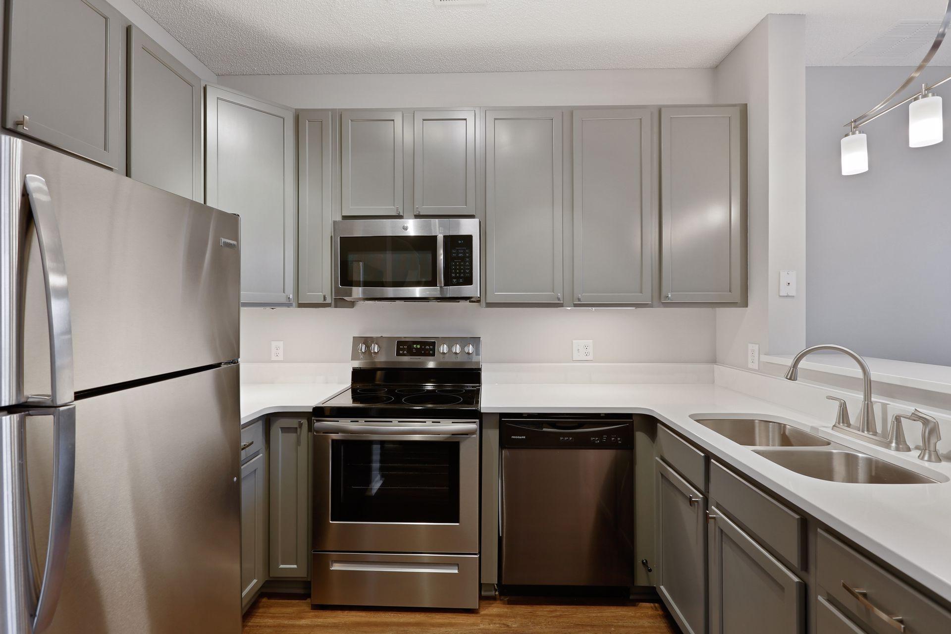 645 N 1st Street Unit: 105