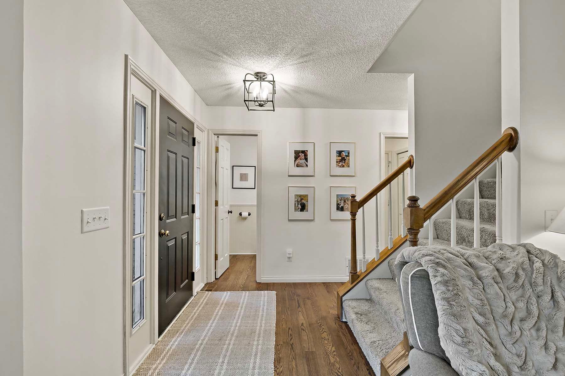 96 Castle Ridge Court