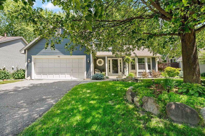 96 Castle Ridge Court