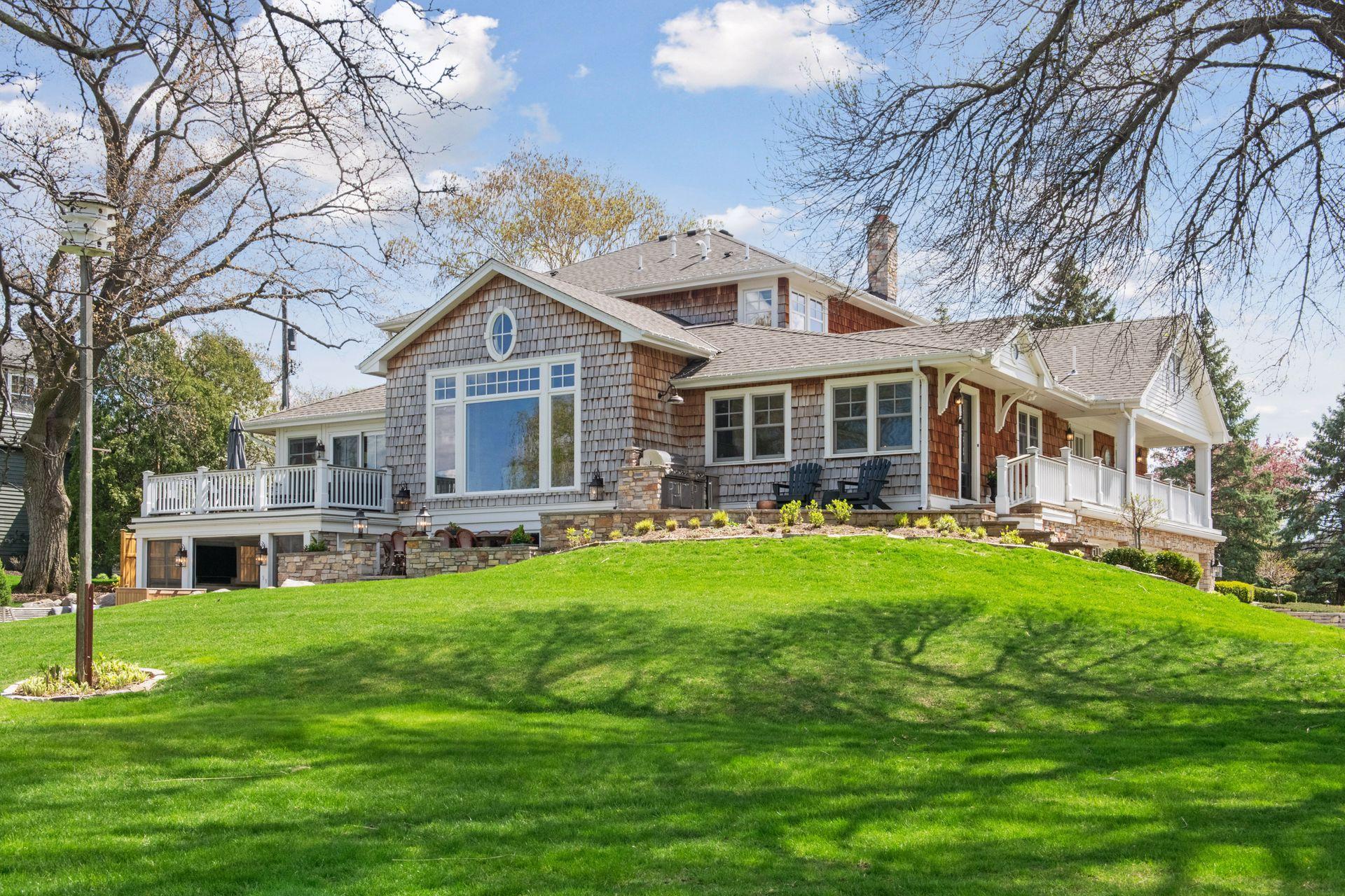 6629 West Shore Drive