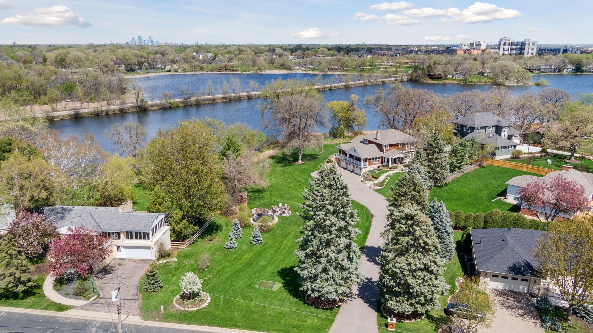 6629 West Shore Drive