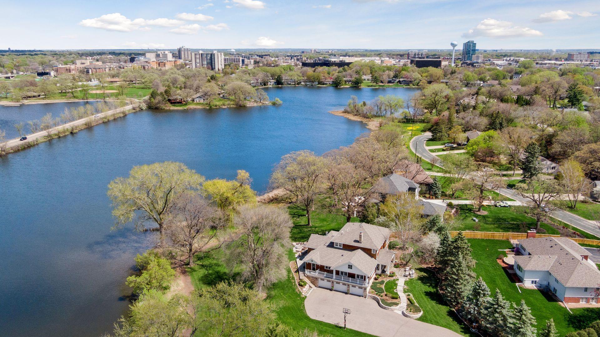 6629 West Shore Drive