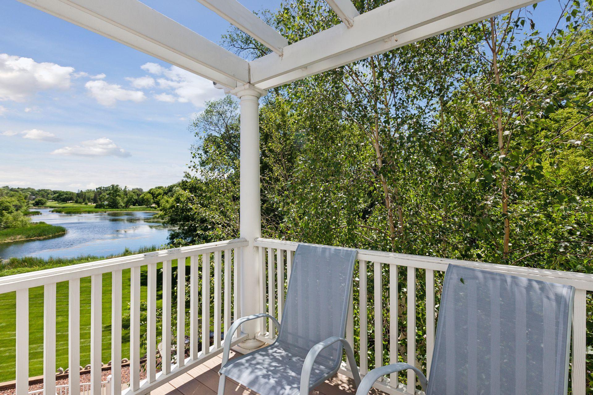 5637 Interlachen Circle