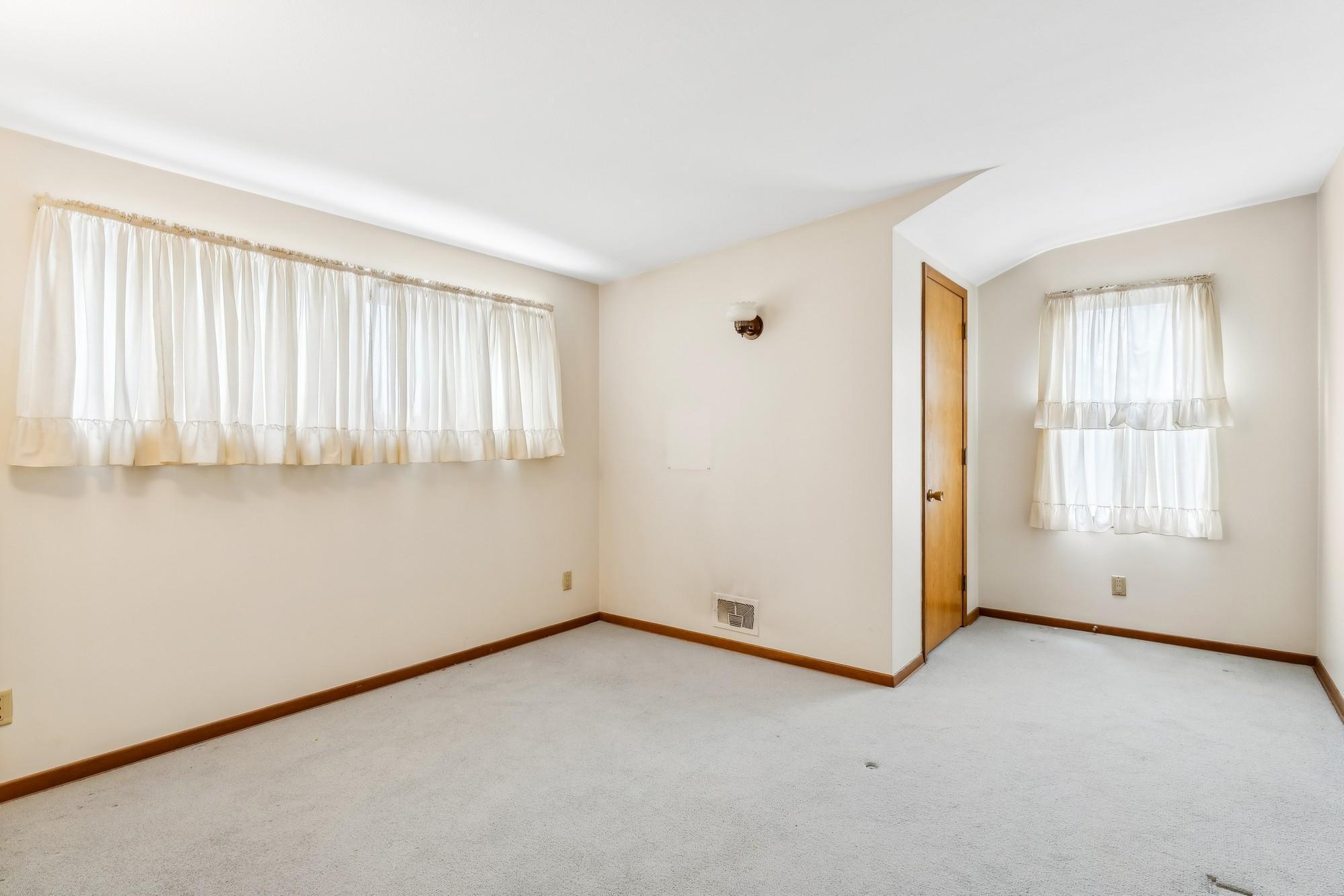 4808 Aspasia Lane