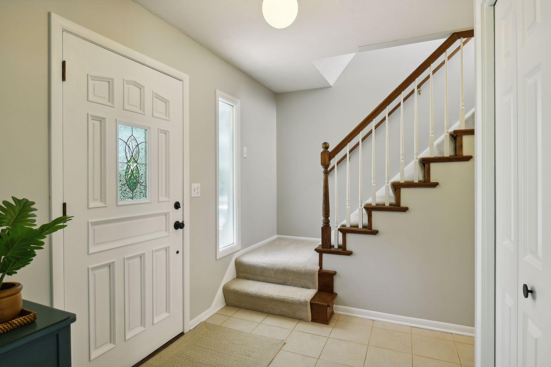 6216 Meadowbrook Boulevard