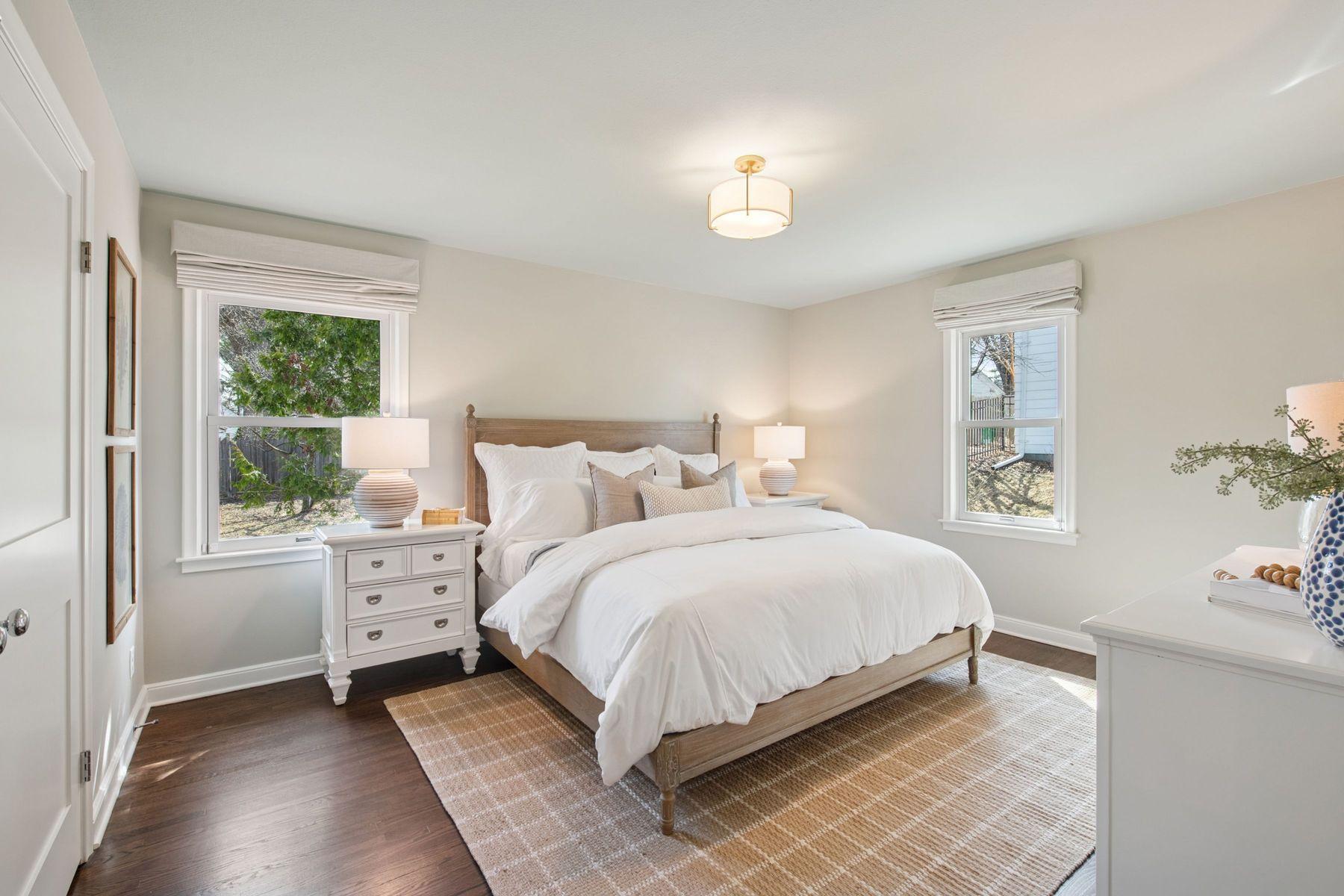 2829 W 54th Street